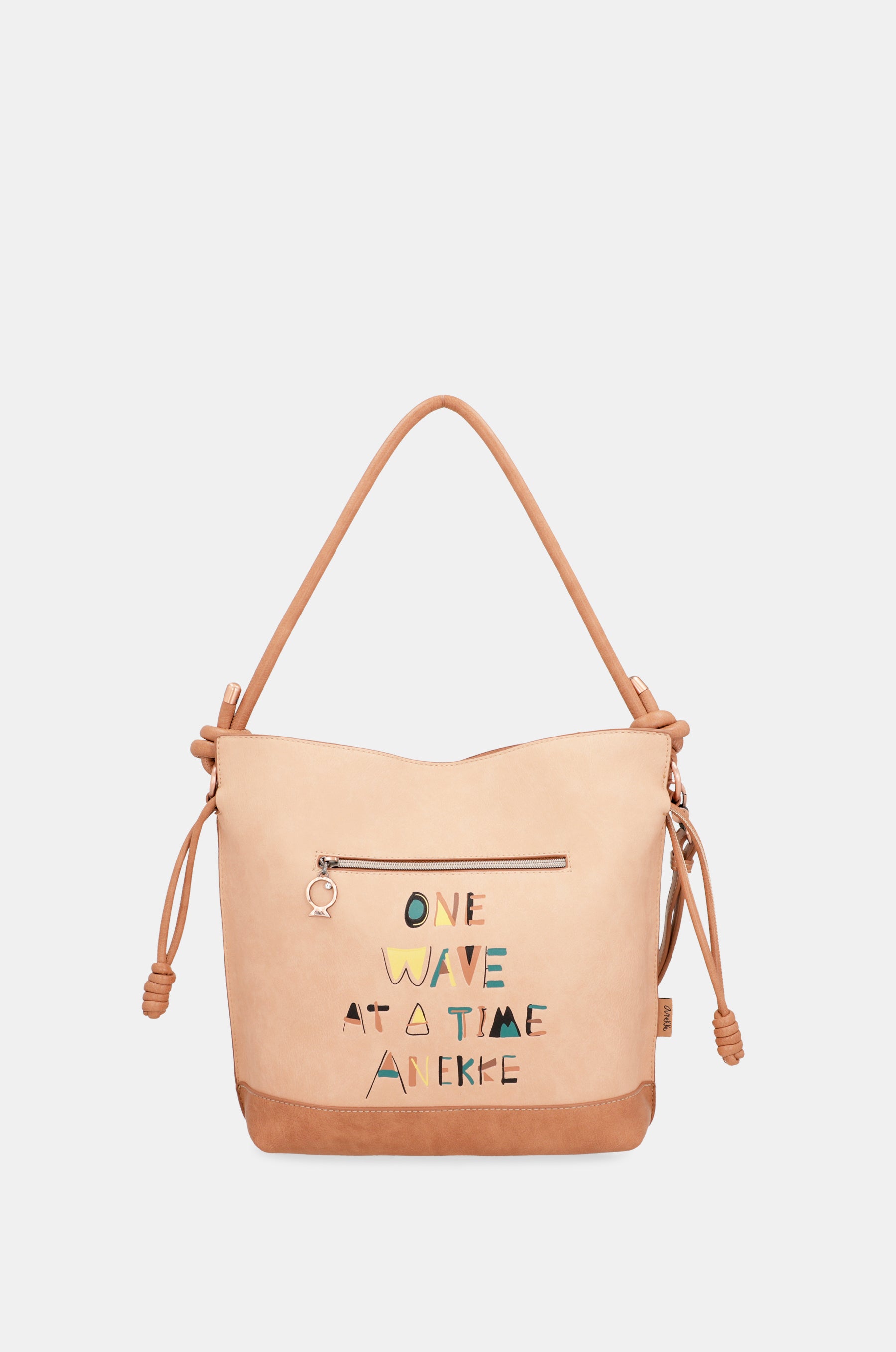 Sac à bandoulière au lever du soleil avec bandoulière