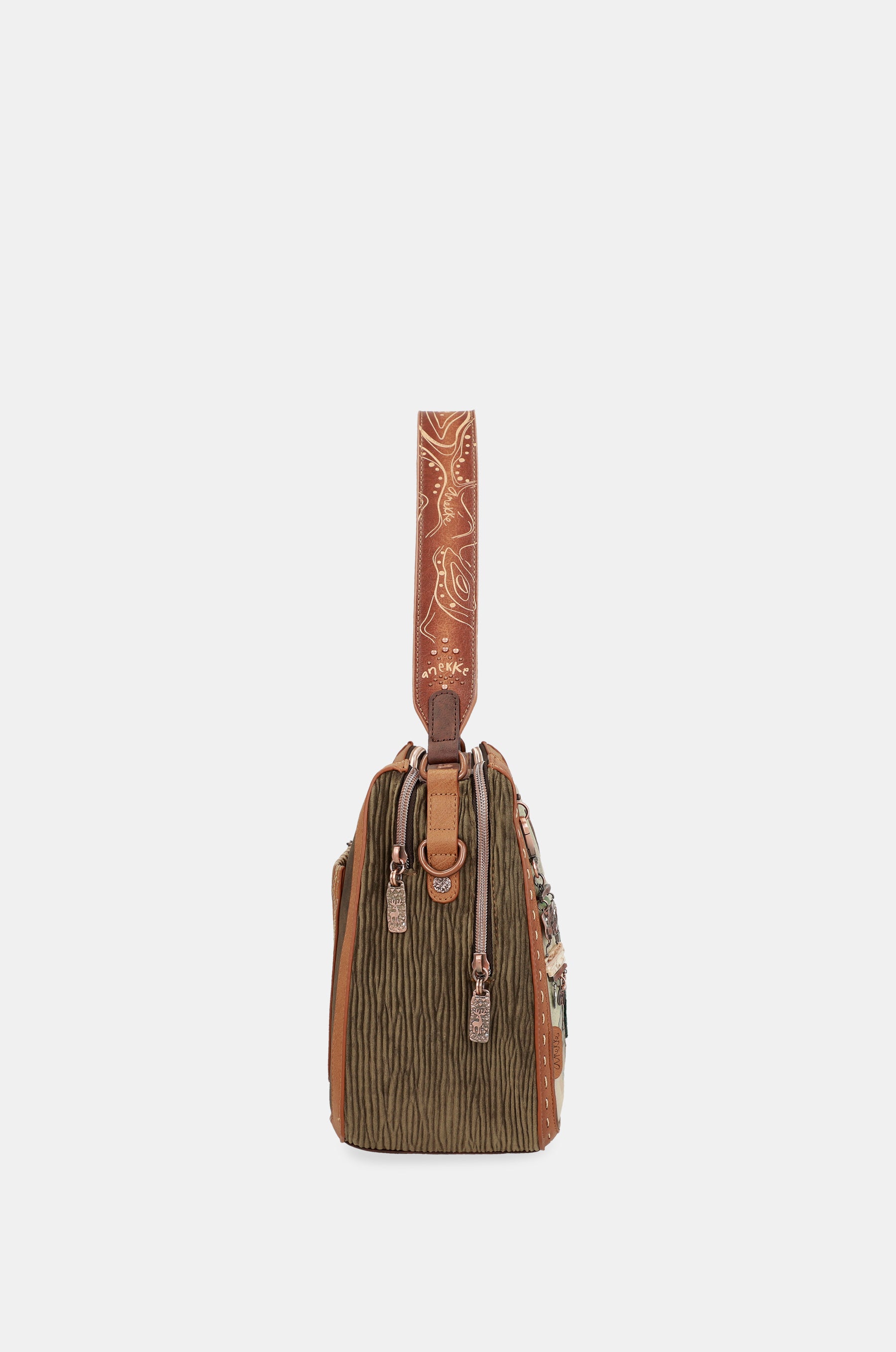 Le sac d'épaule forestier avec bandoulière