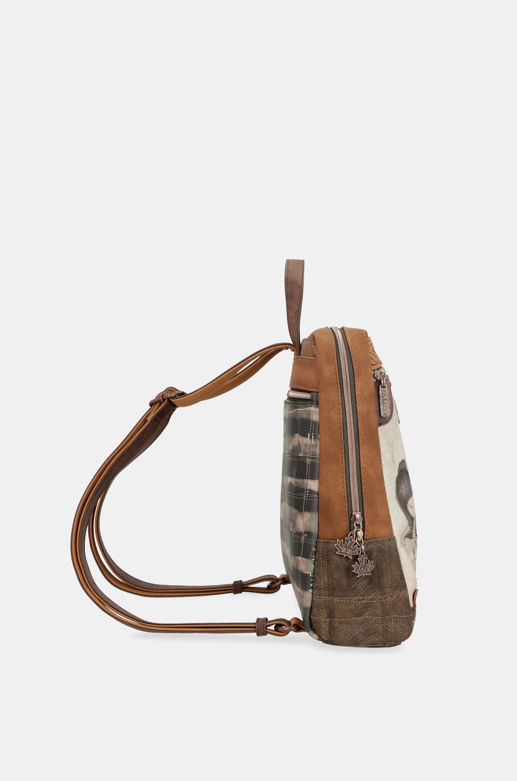 Le sac à dos de la forêt pour les poussettes