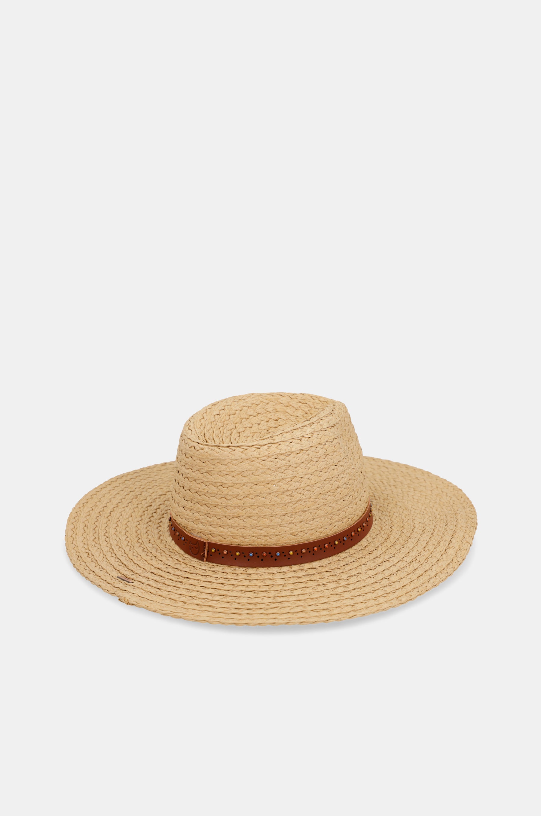 Chapeau de rafia grillé