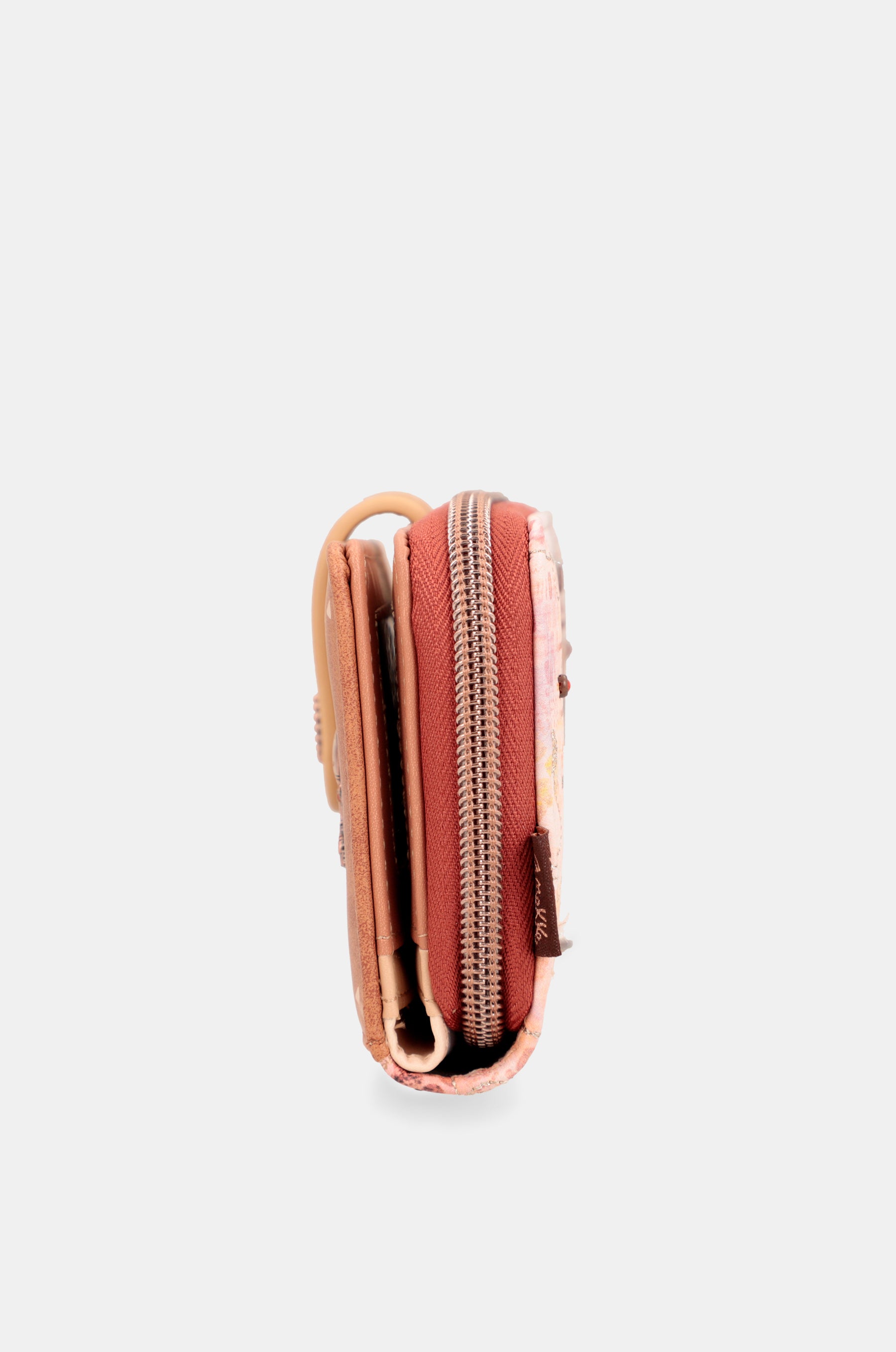 Menire Medium RFID Baillé en relief
