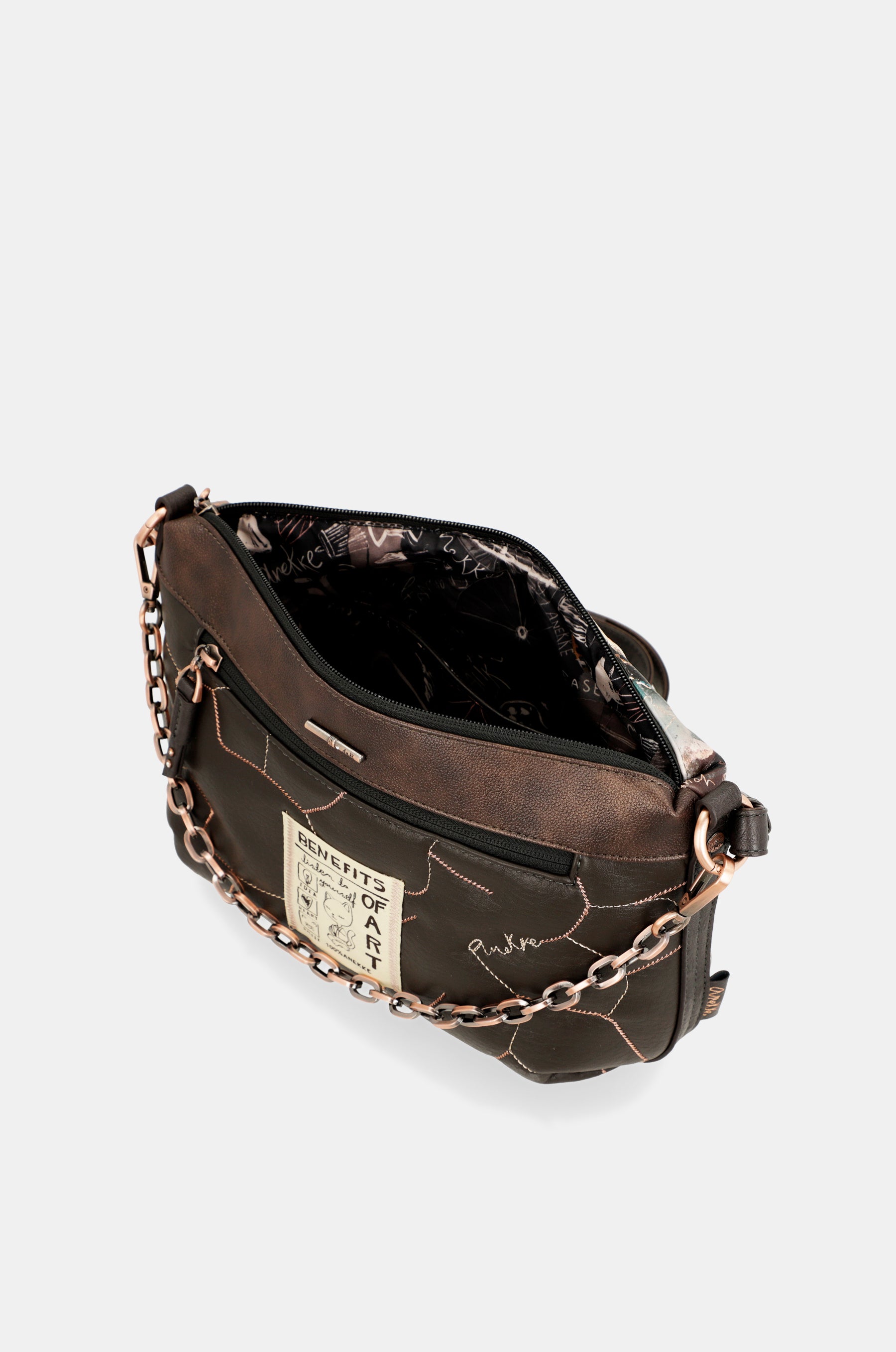 Shōen rembourré avec une poignée métallique