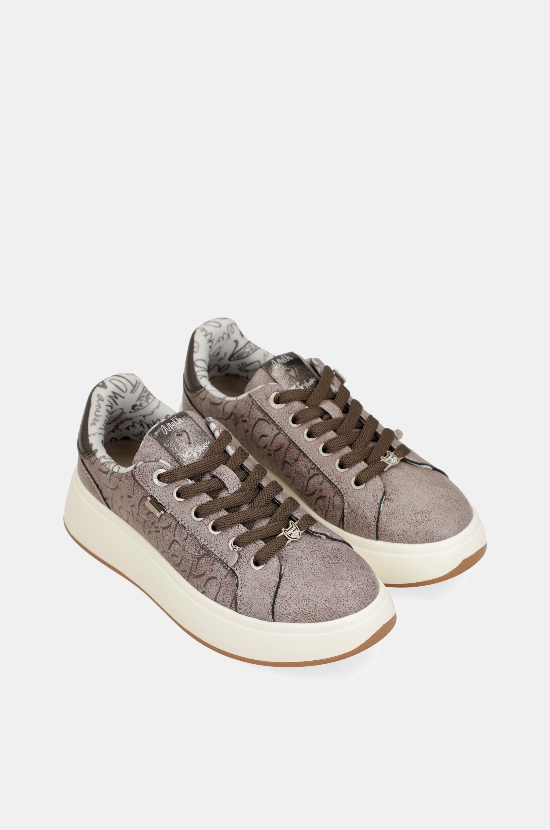 Baskets style casual, écru