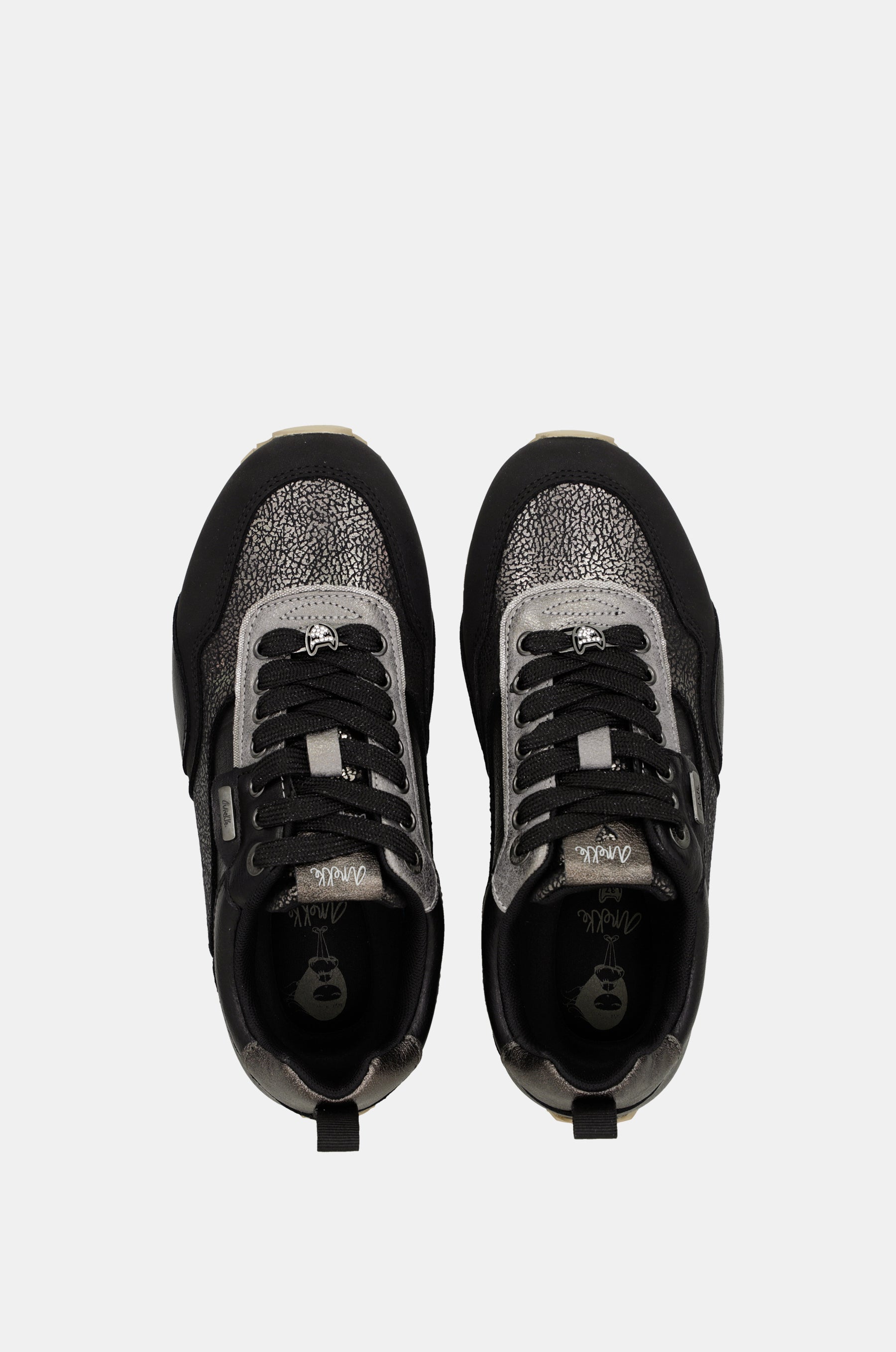 Baskets Travel, noir