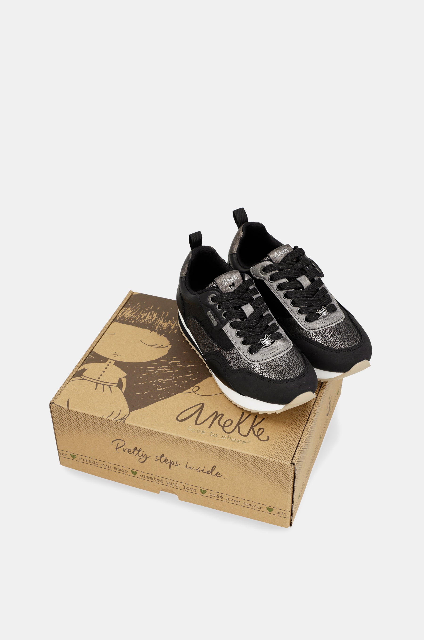Baskets Travel, noir