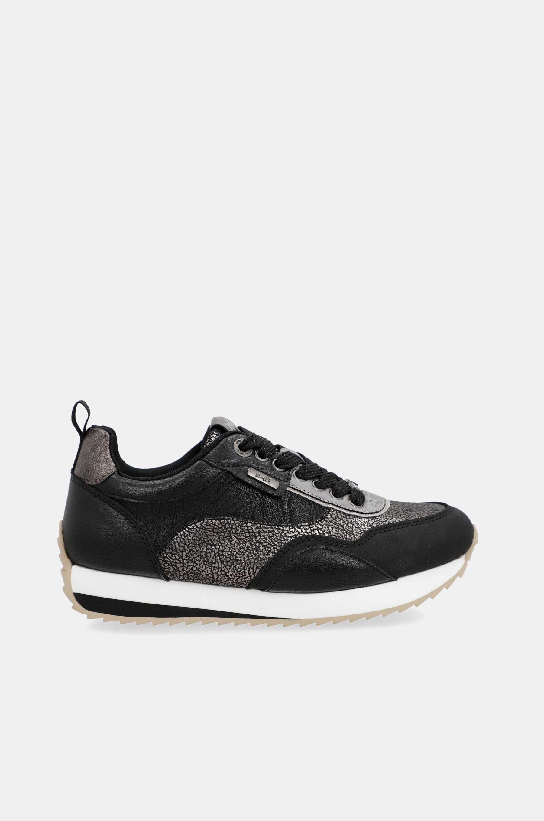 Baskets Travel, noir