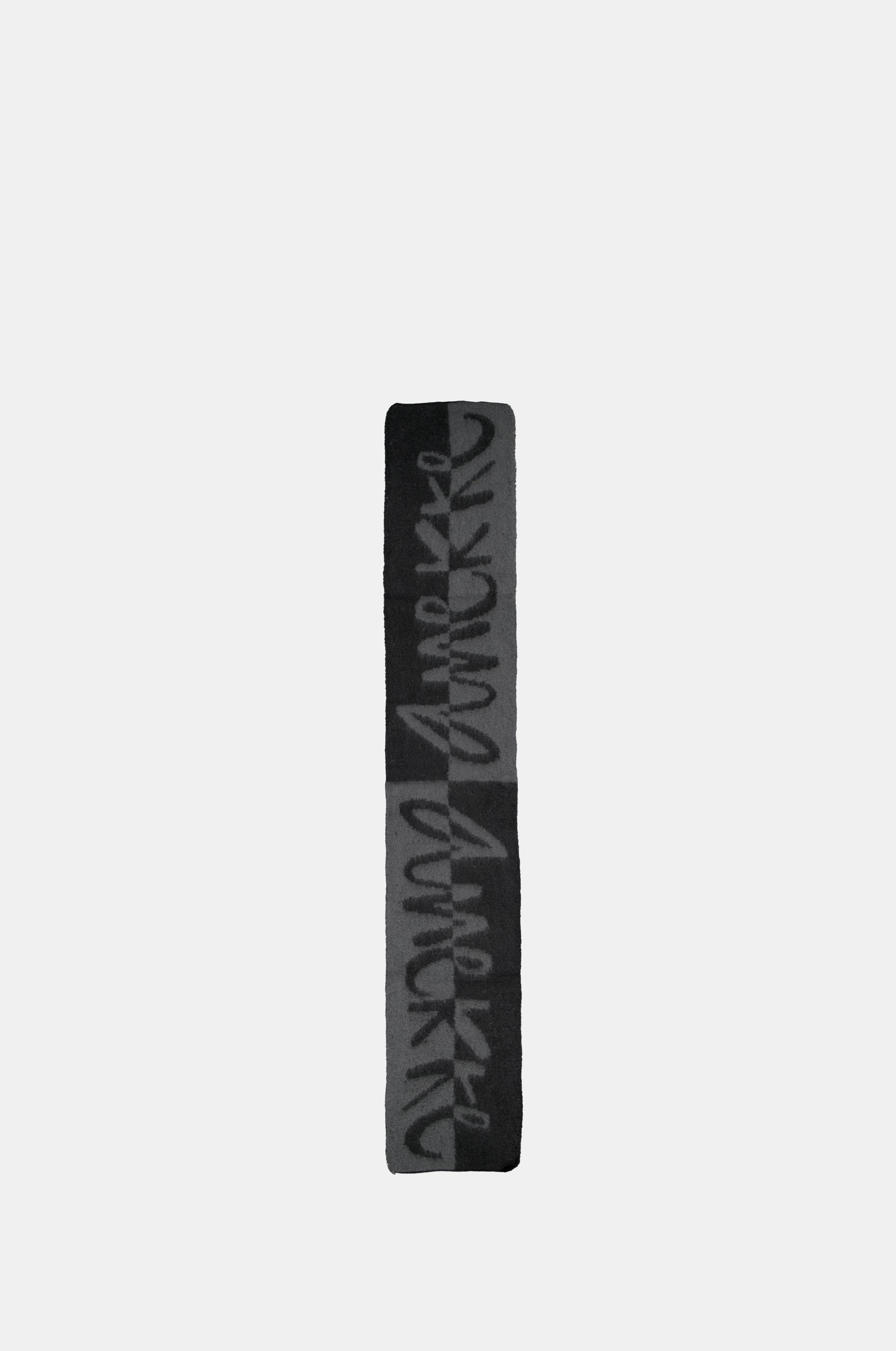 Écharpe noire logomanie
