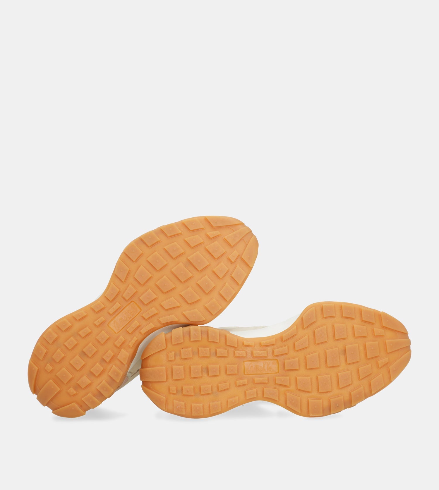 Baskets rétro roses