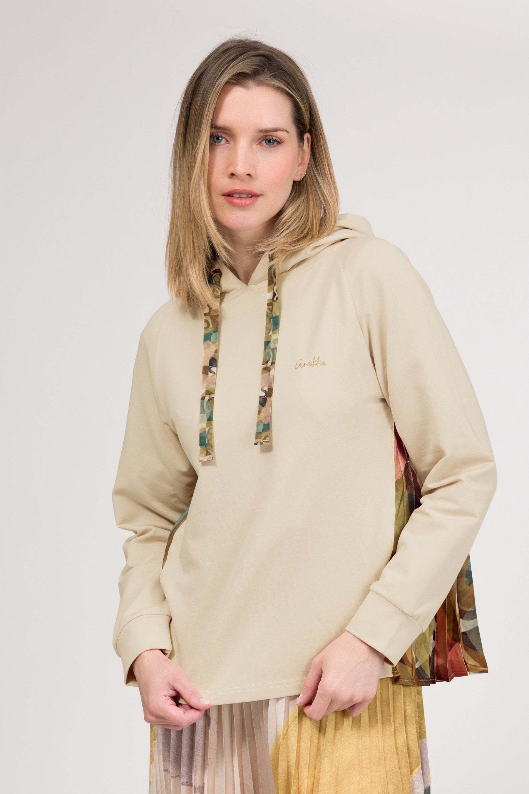 Sweat à capuche plissé