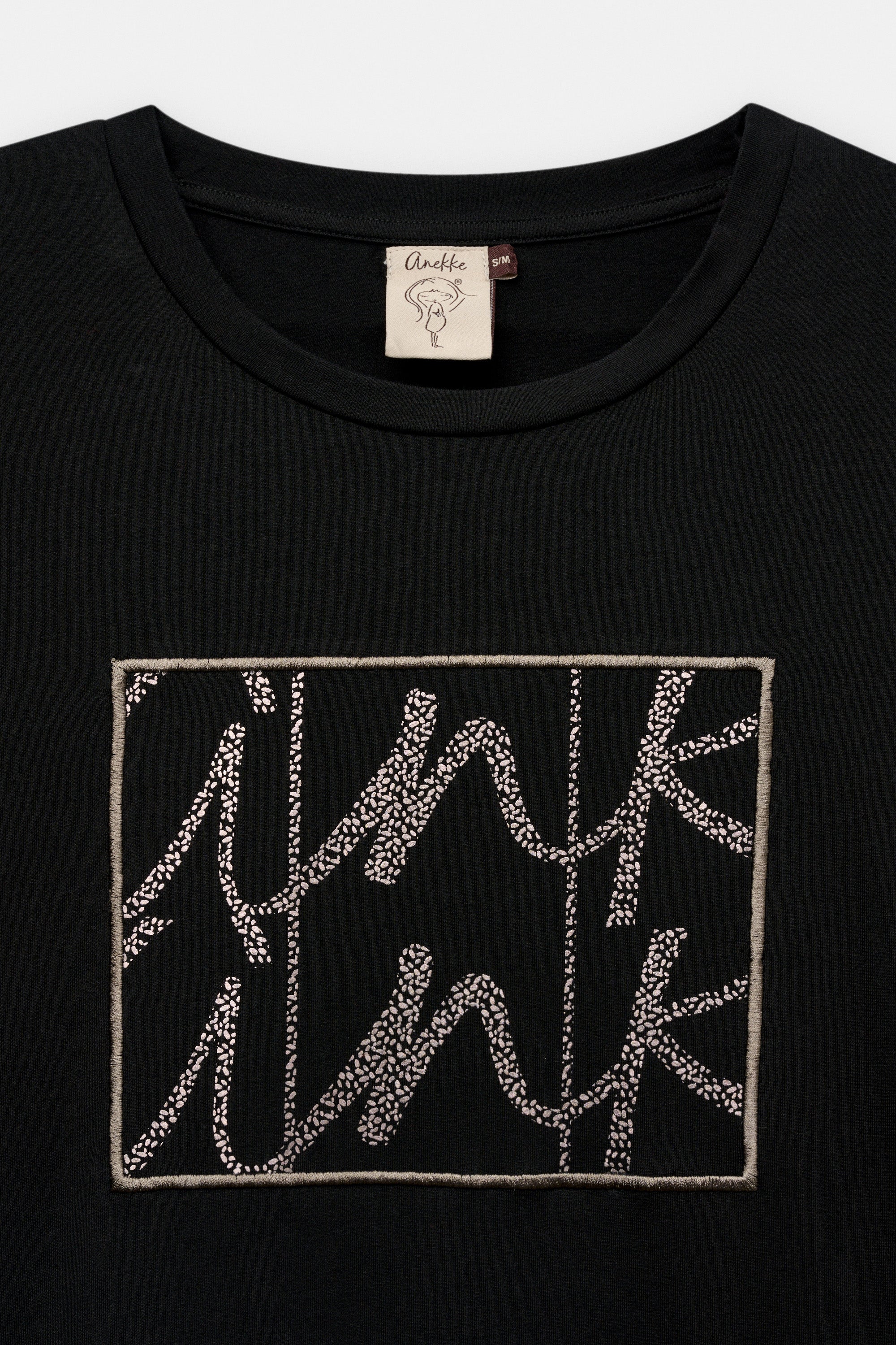 T-shirt noir à manches courtes