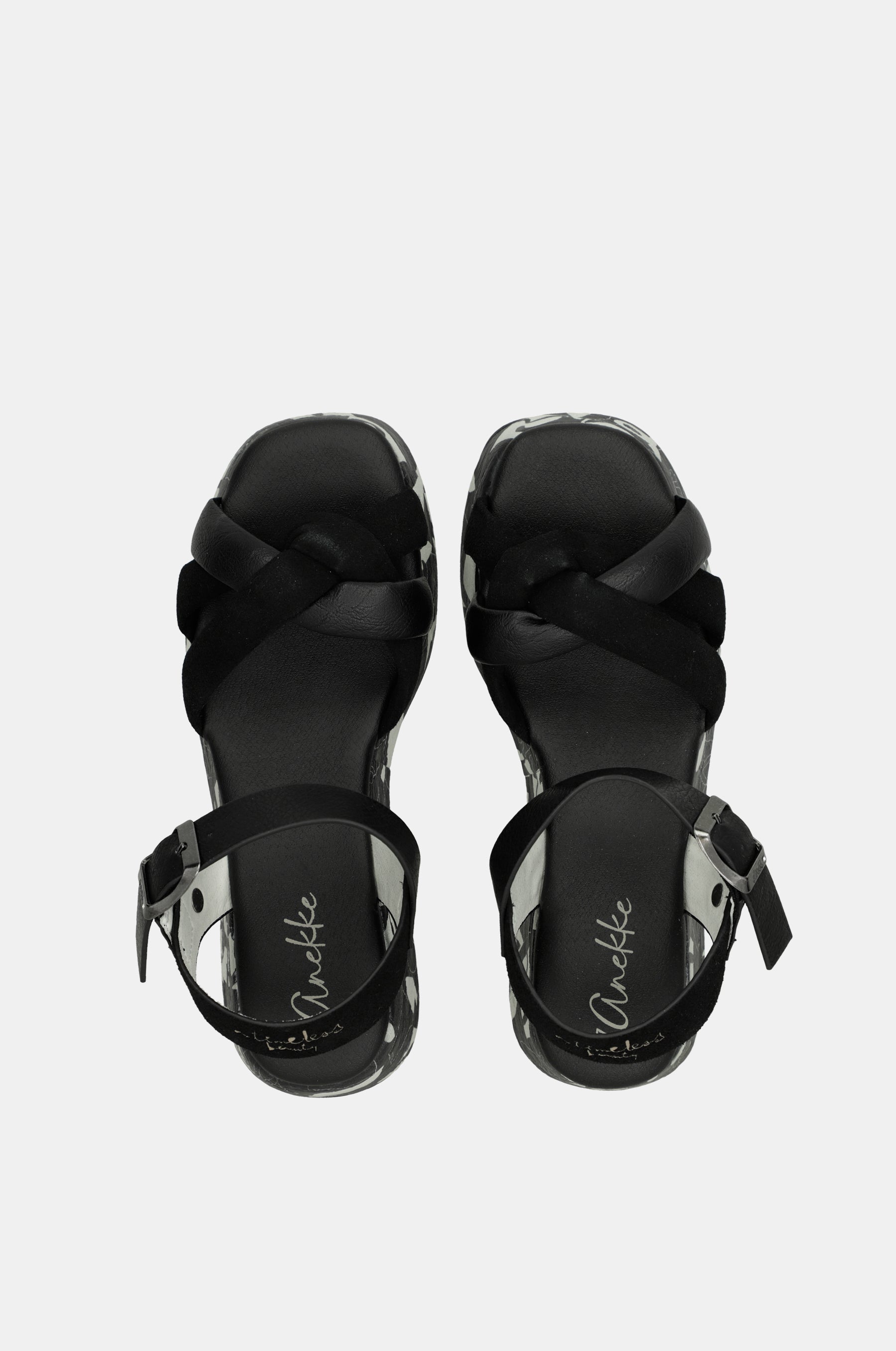 Sandales à plateforme noires et blanches