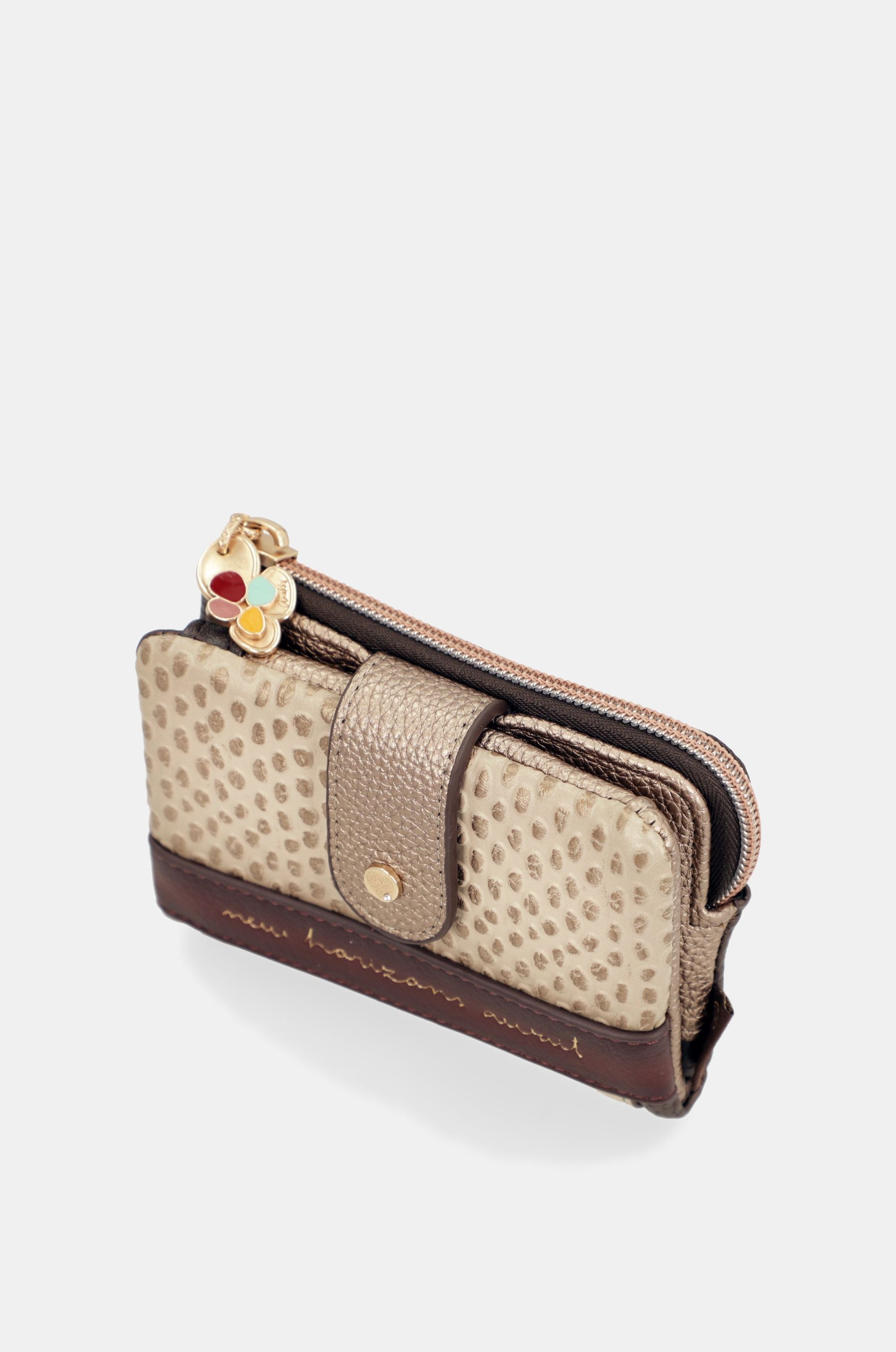 43709-910_6