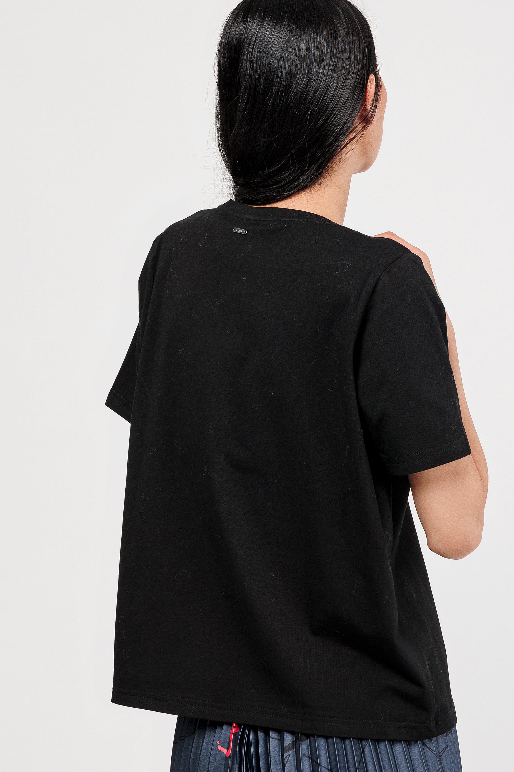 T-shirt à manches courtes noir avec applications argenté et bronze