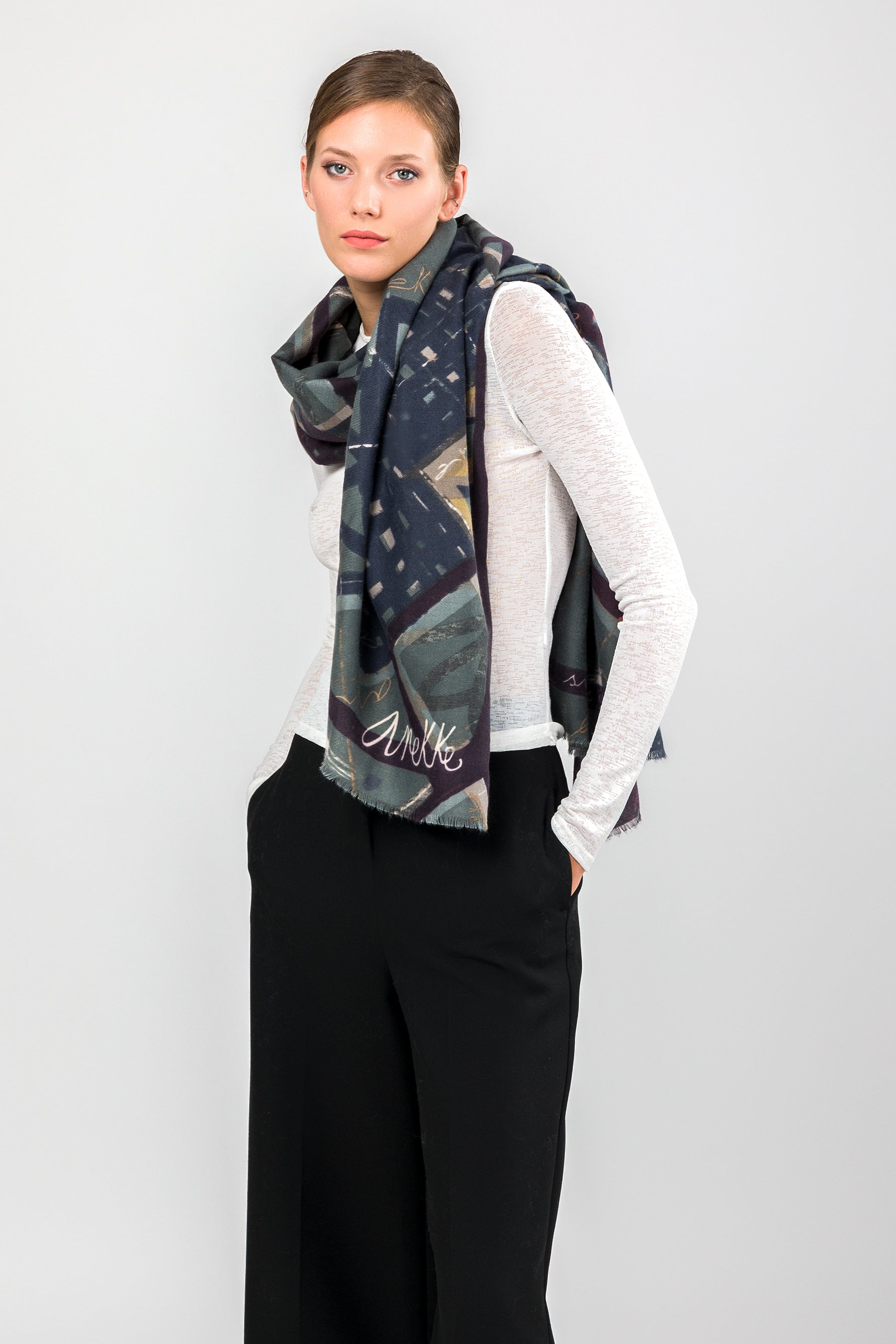 Pashmina bleu imprimé