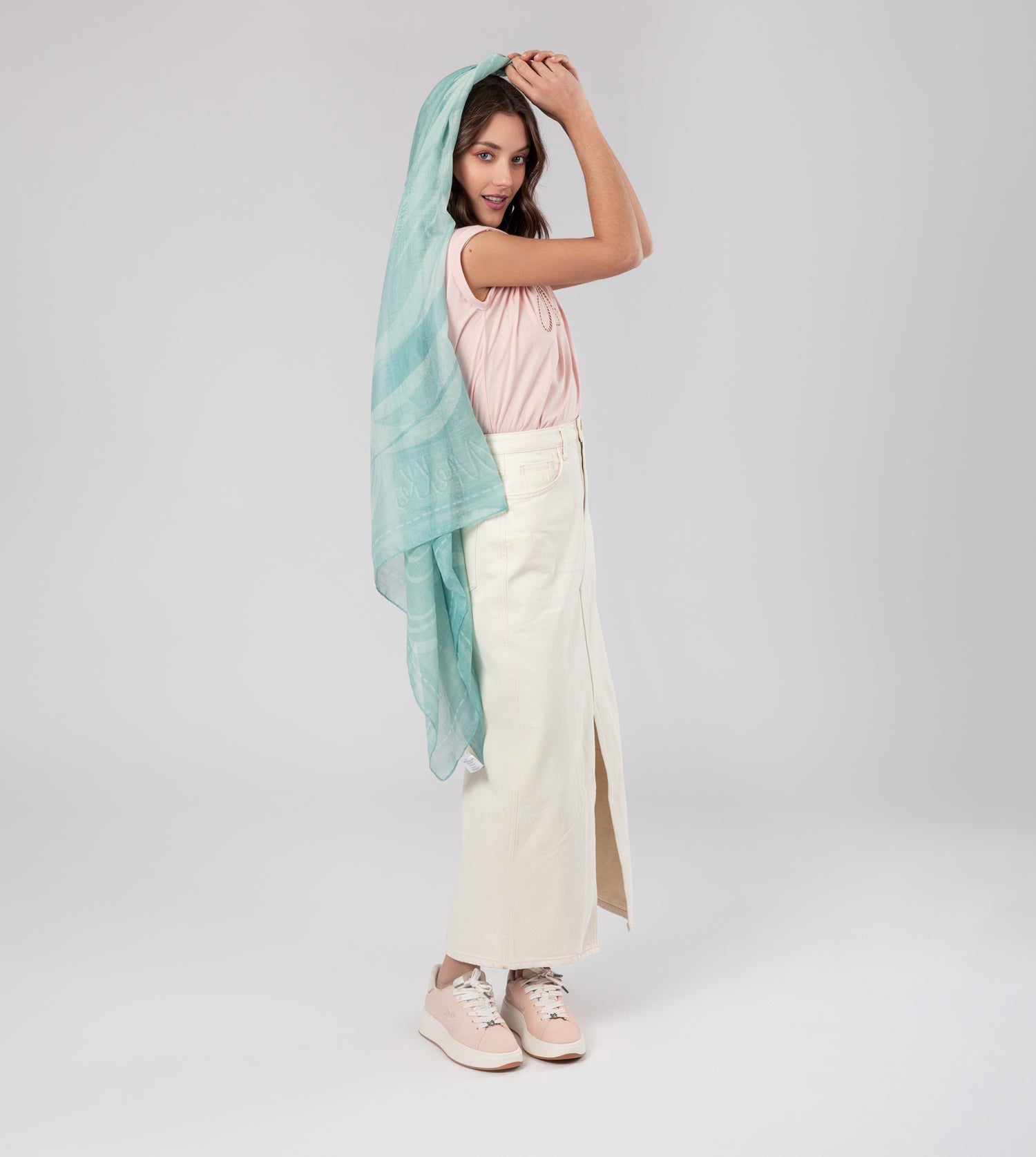 Foulard vert Peace & Love
