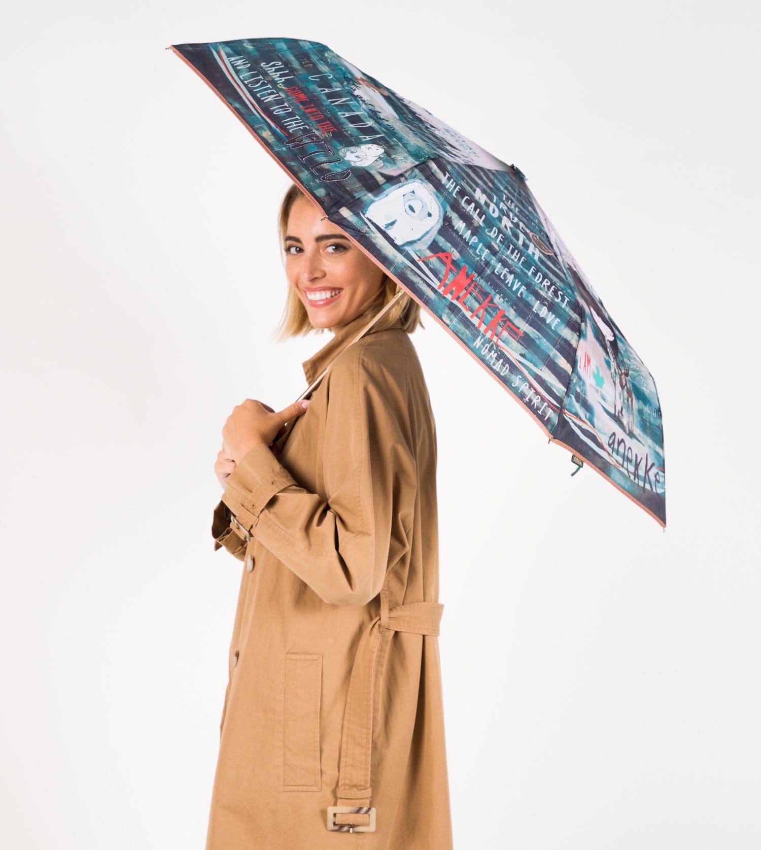 Le parapluie pliant automatique de la forêt