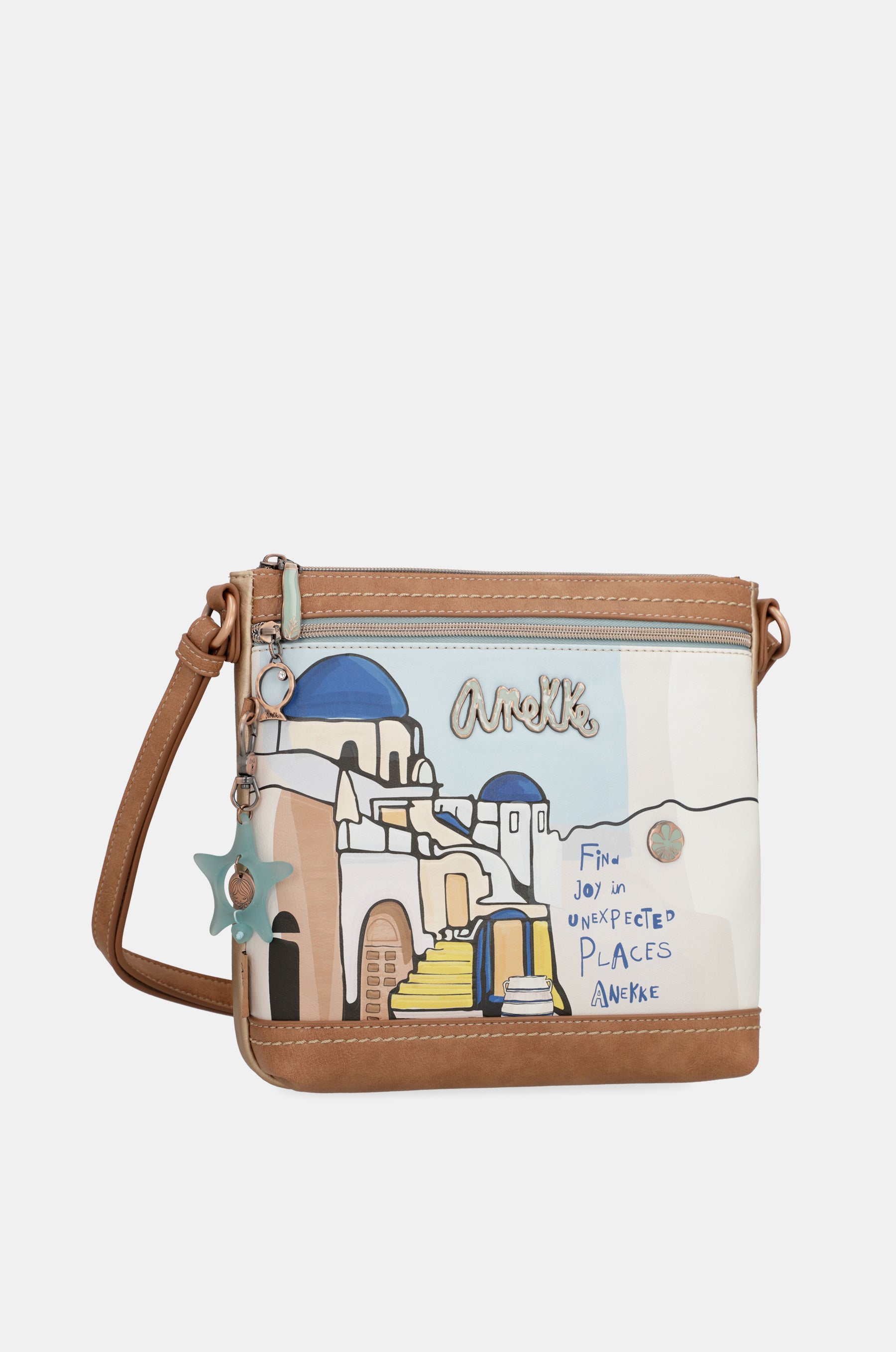 Sac à bandoulière au lever du soleil avec des poches