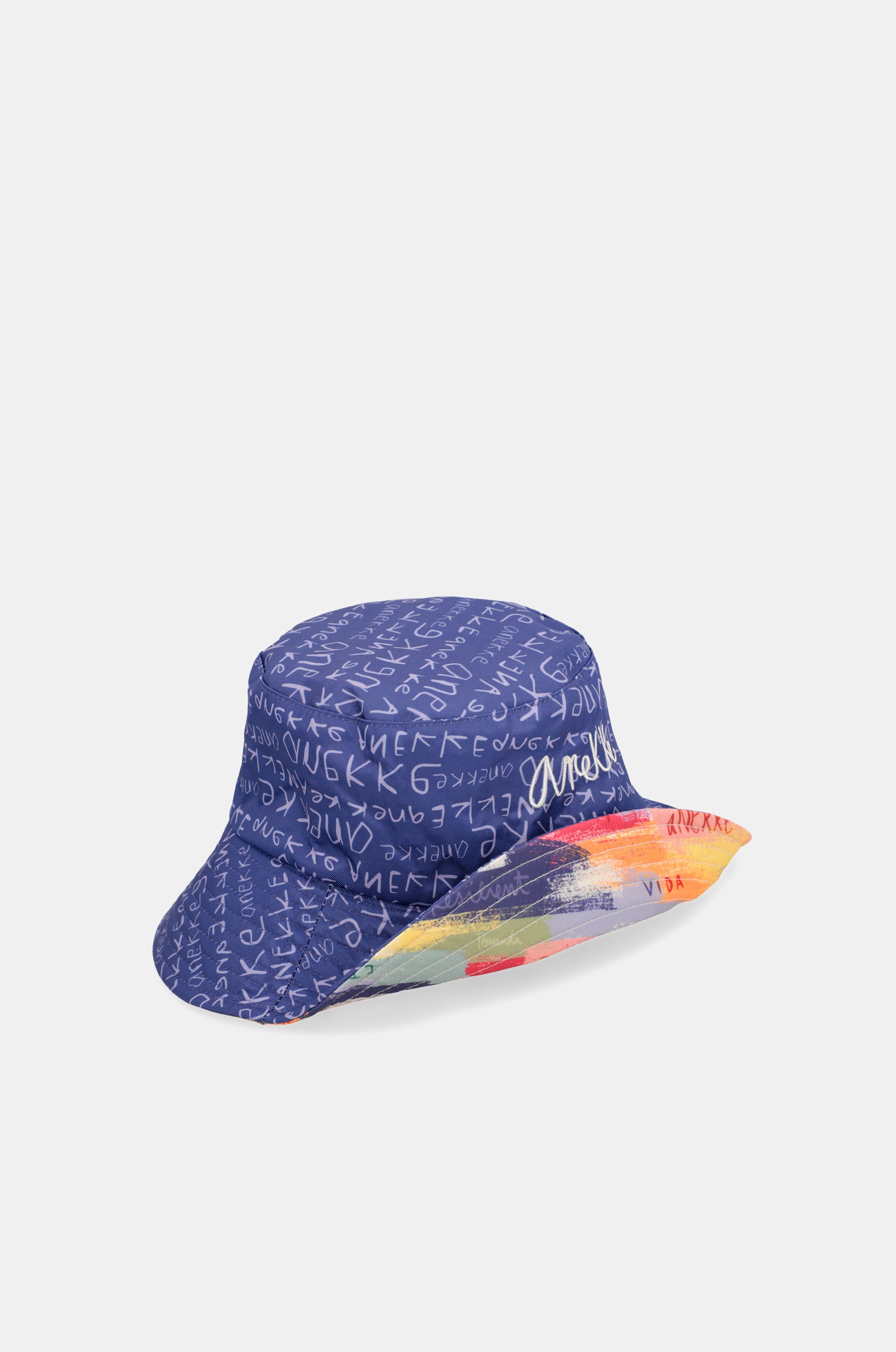 Chapeau de pêche des âmes magiques des femmes