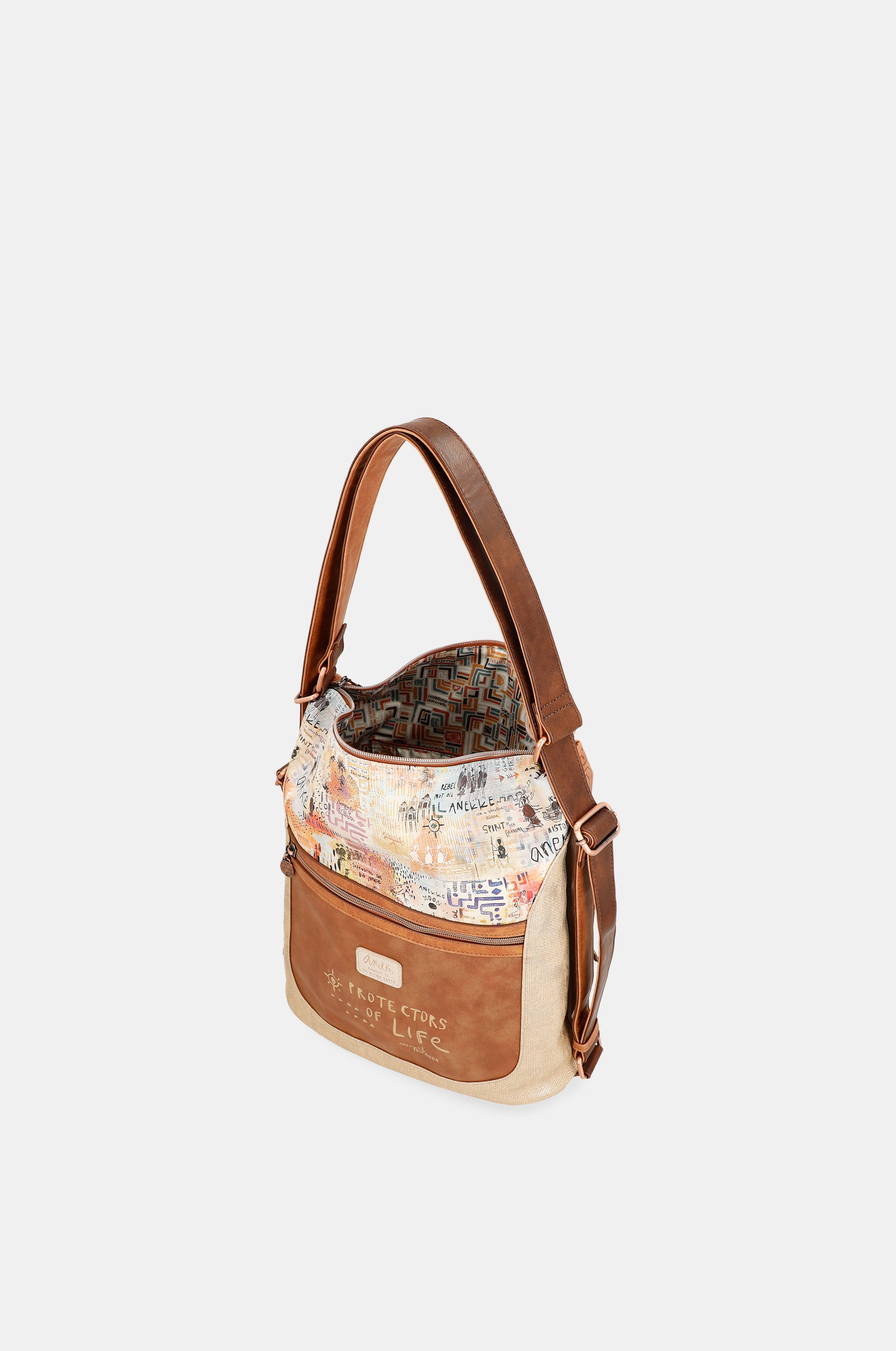 Bags croisé convertible de Menire dans un sac à dos