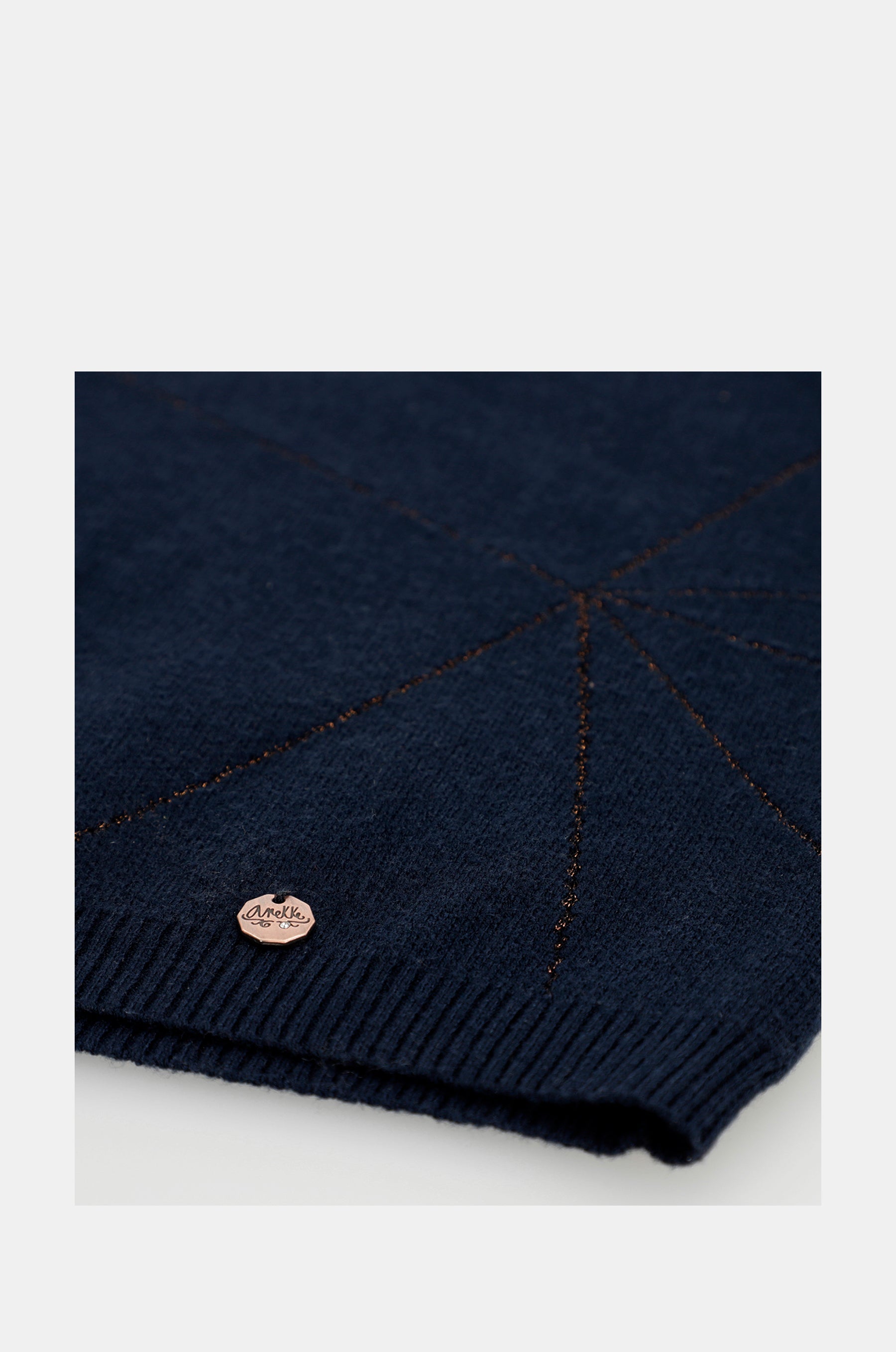 Pull Shōen bleu marine