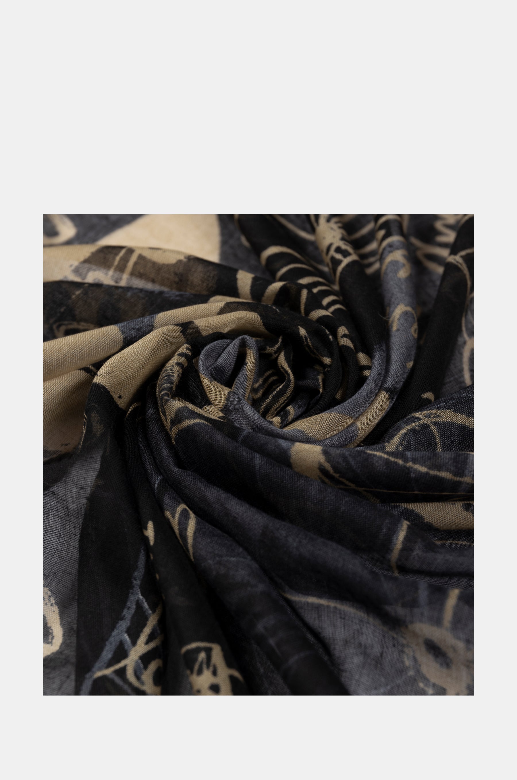 Écharpe Palette noire Anekke