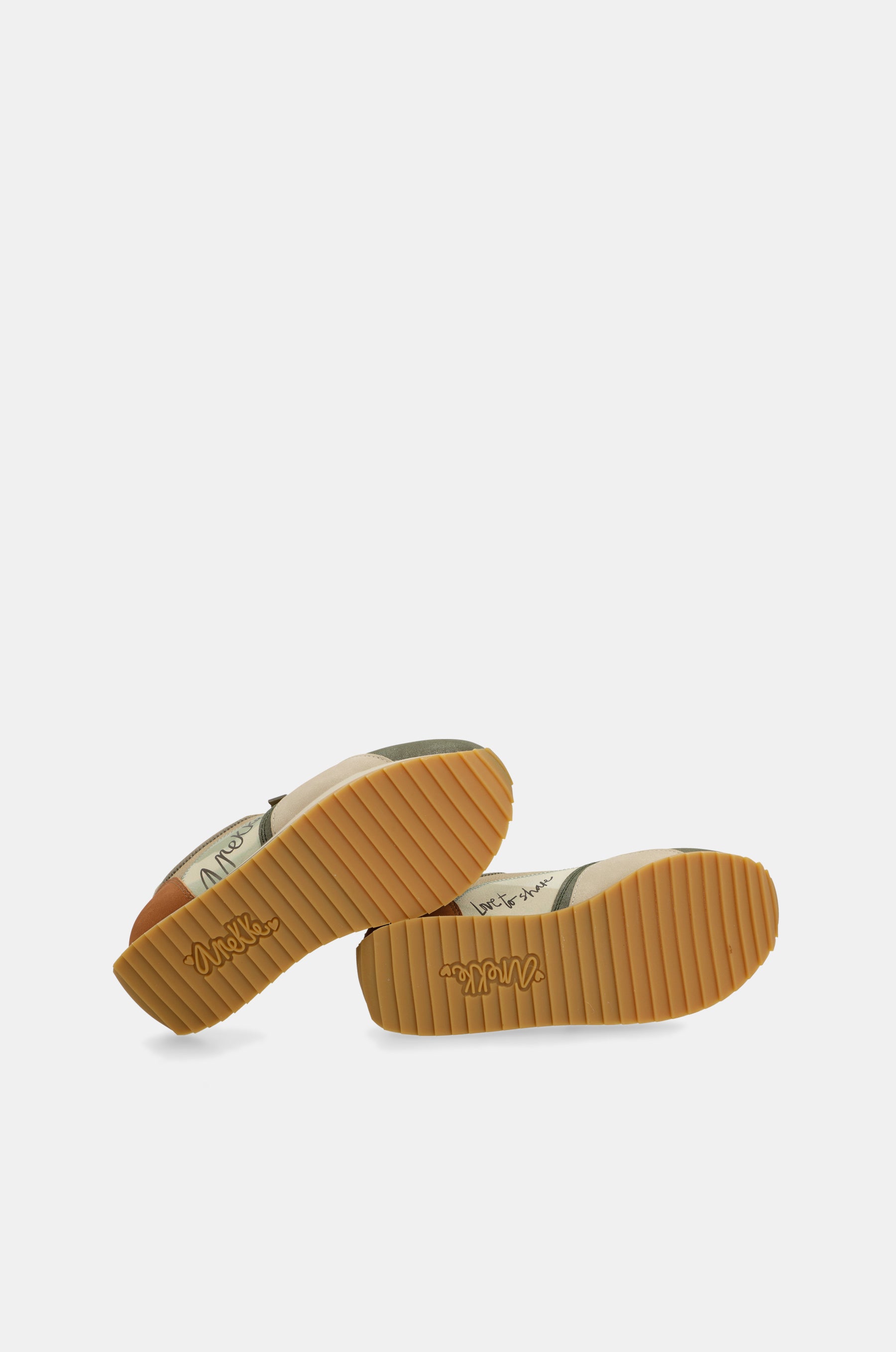 Baskets multicolore