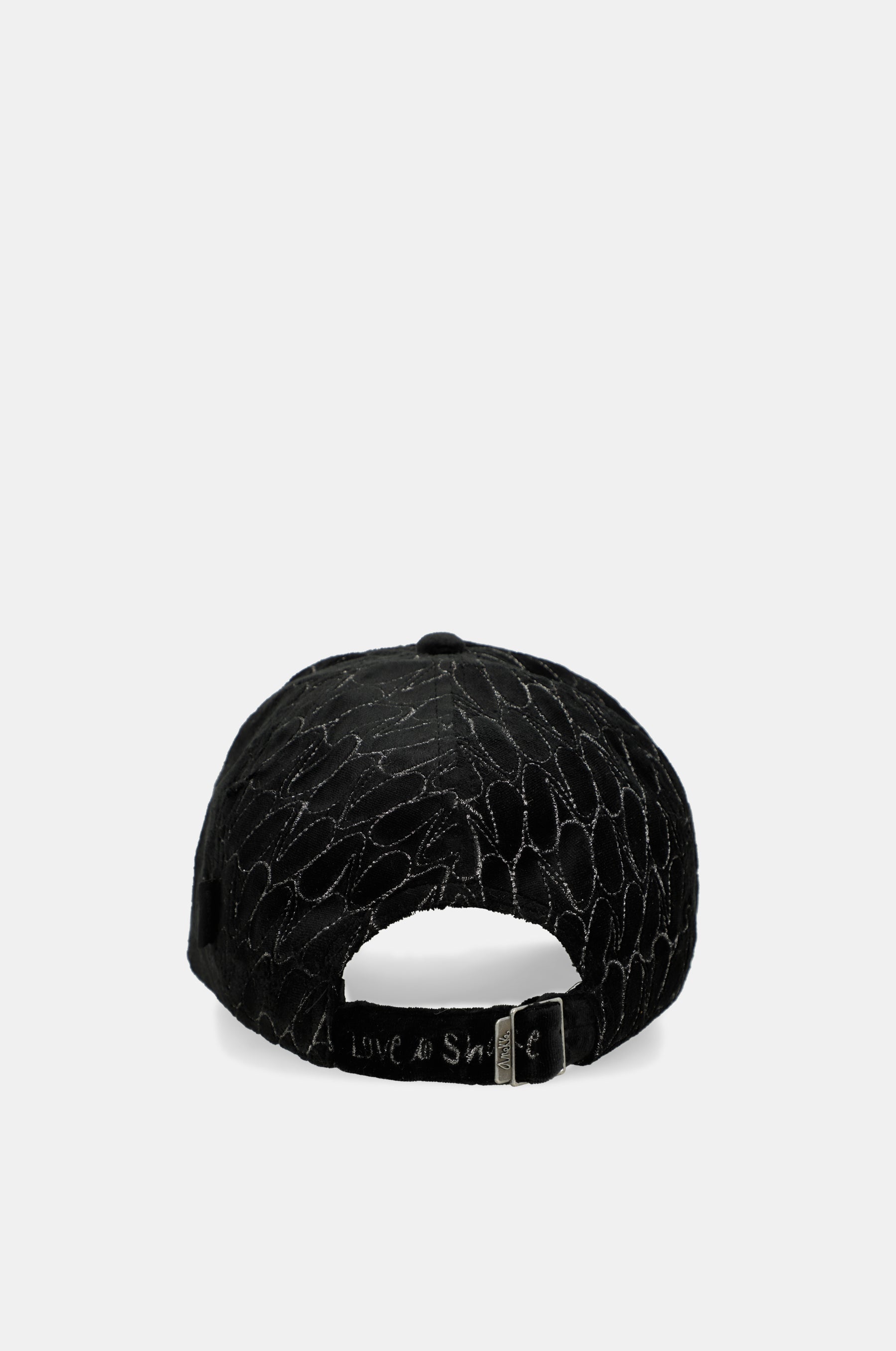 Casquette foncée