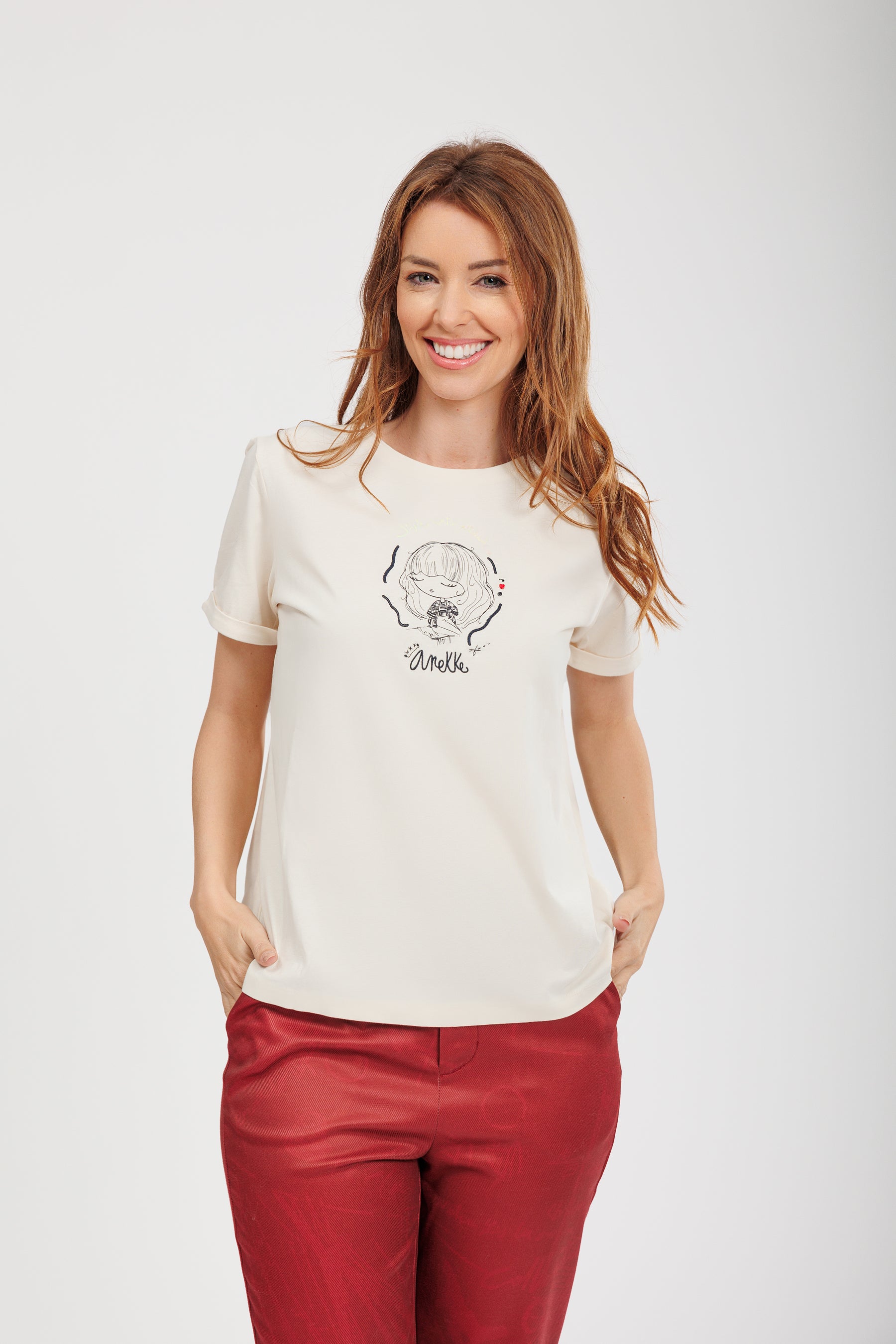 T-shirt à manches courtes beige avec applications