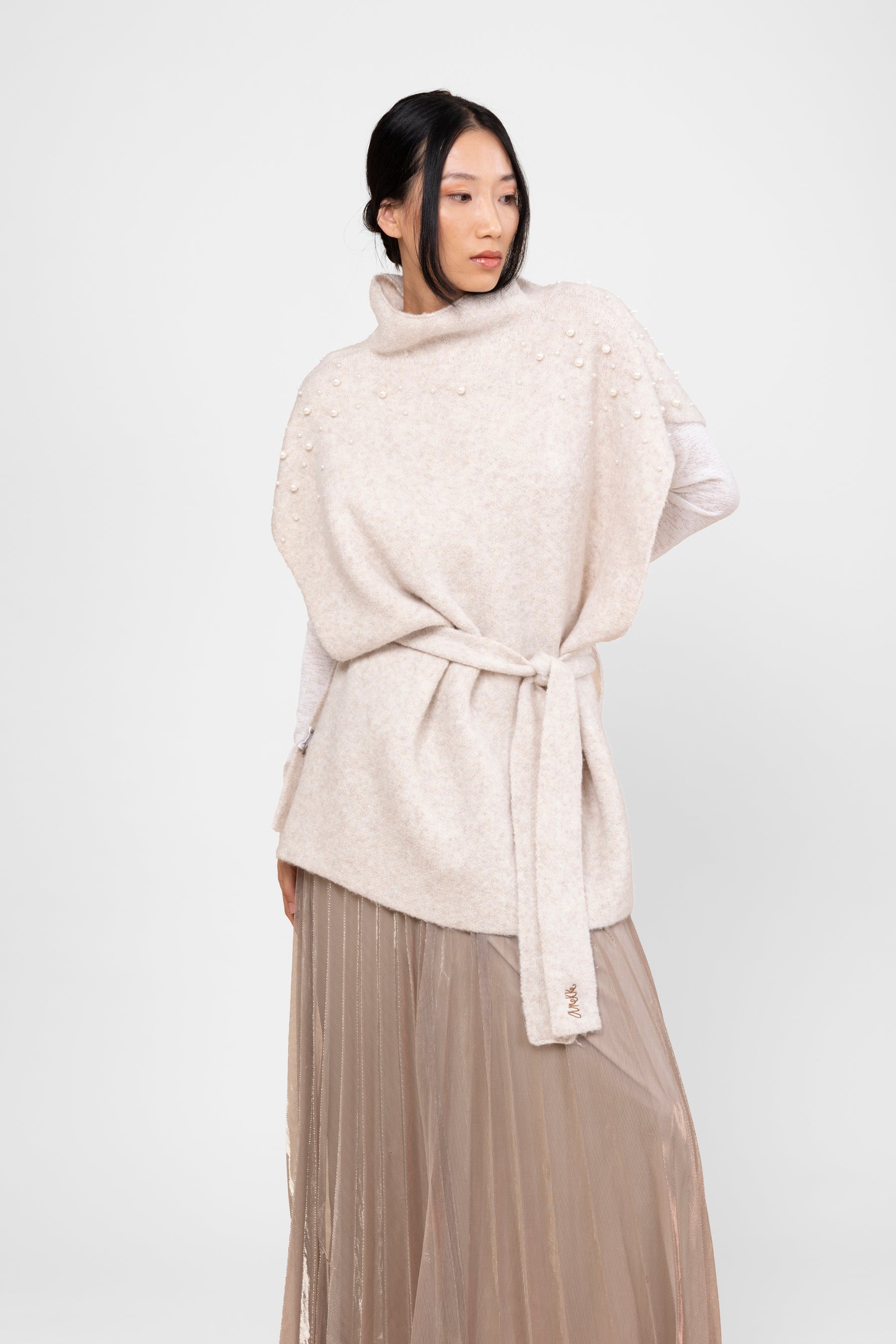 Poncho à col montant avec ceinture grège
