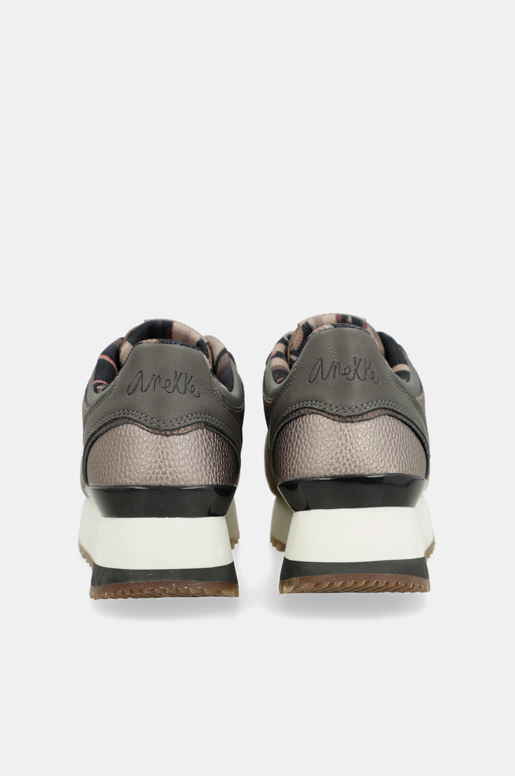 Baskets compensées taupe