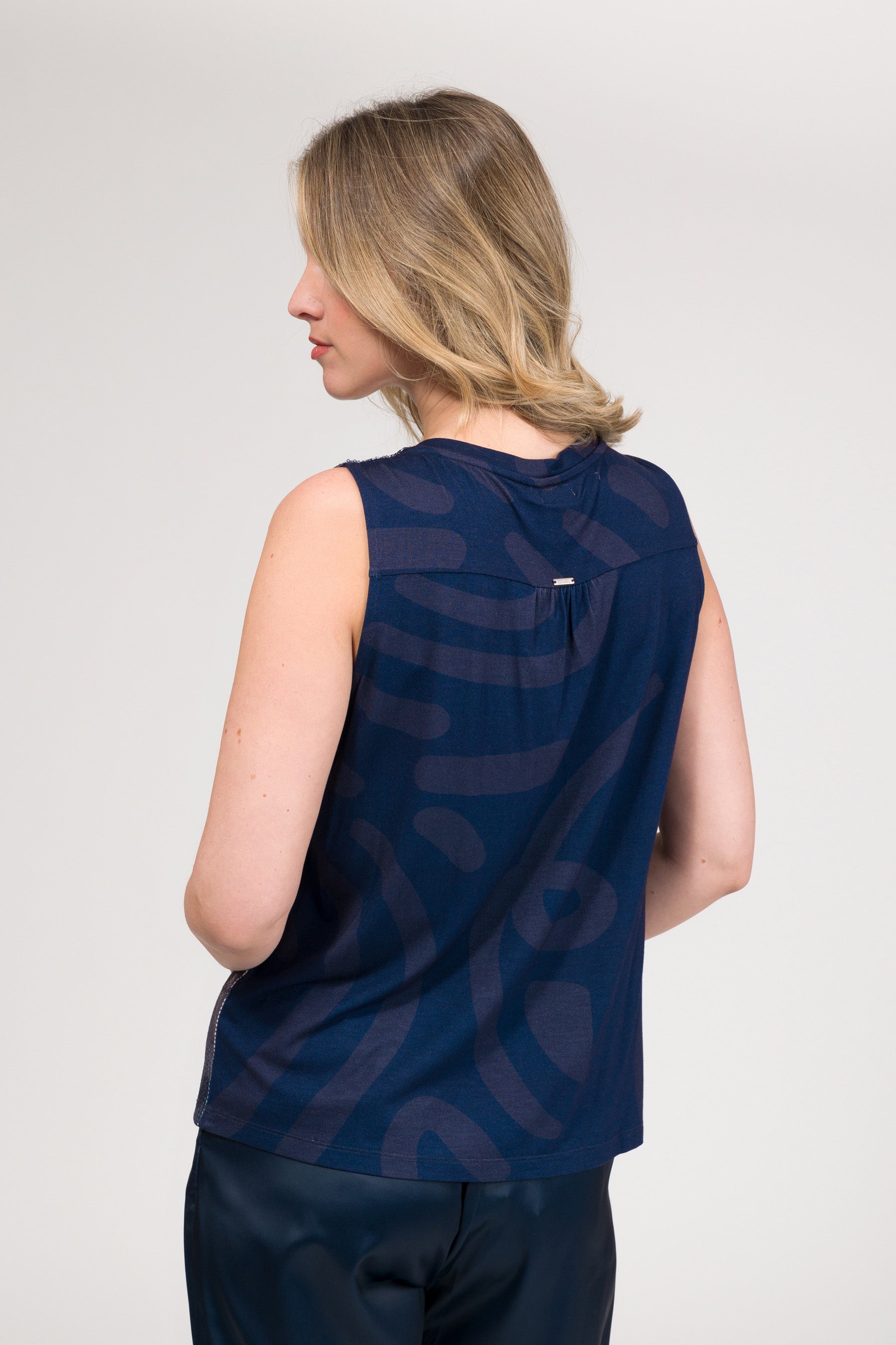 T-shirt bleu à paillettes