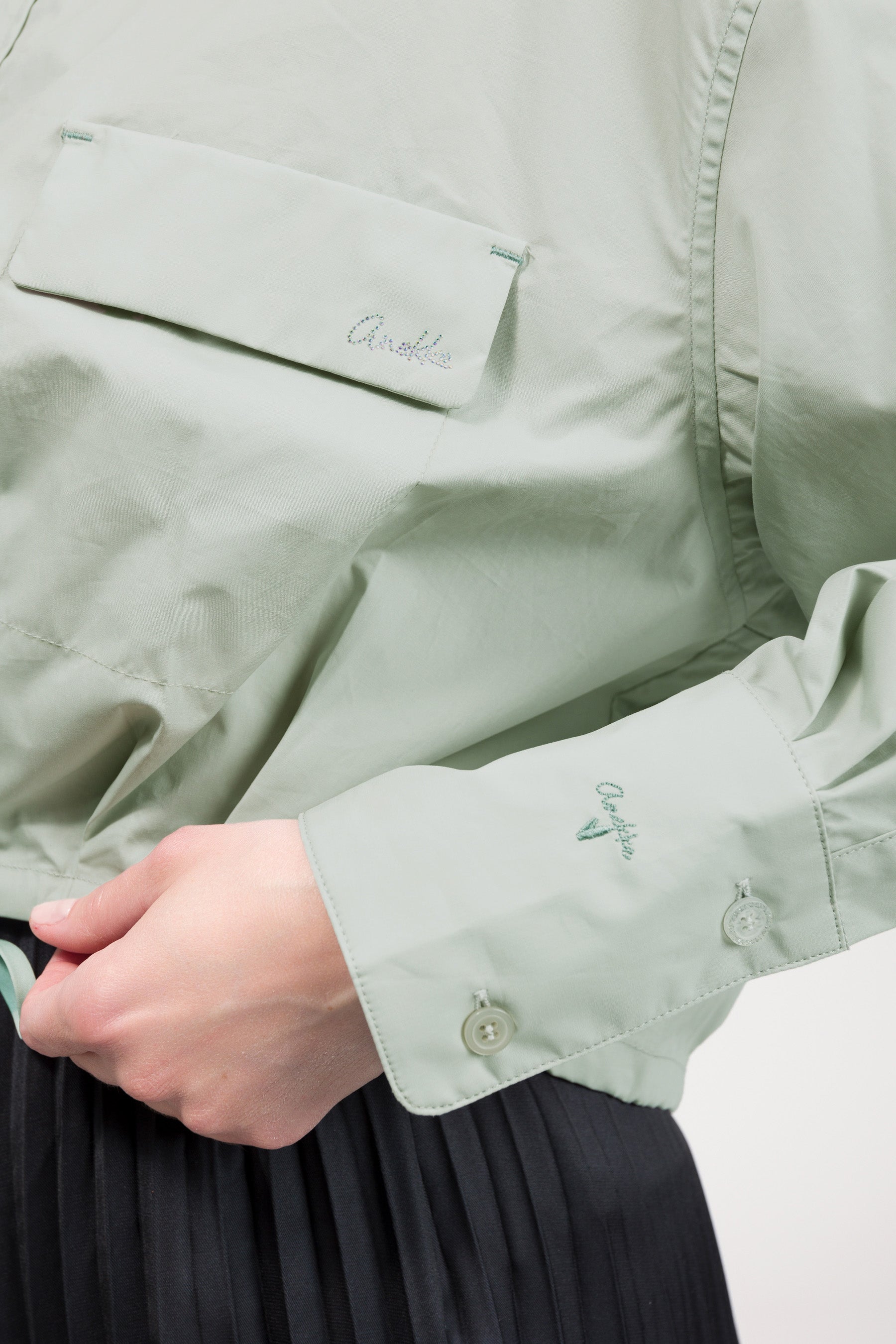 Chemise décolletée