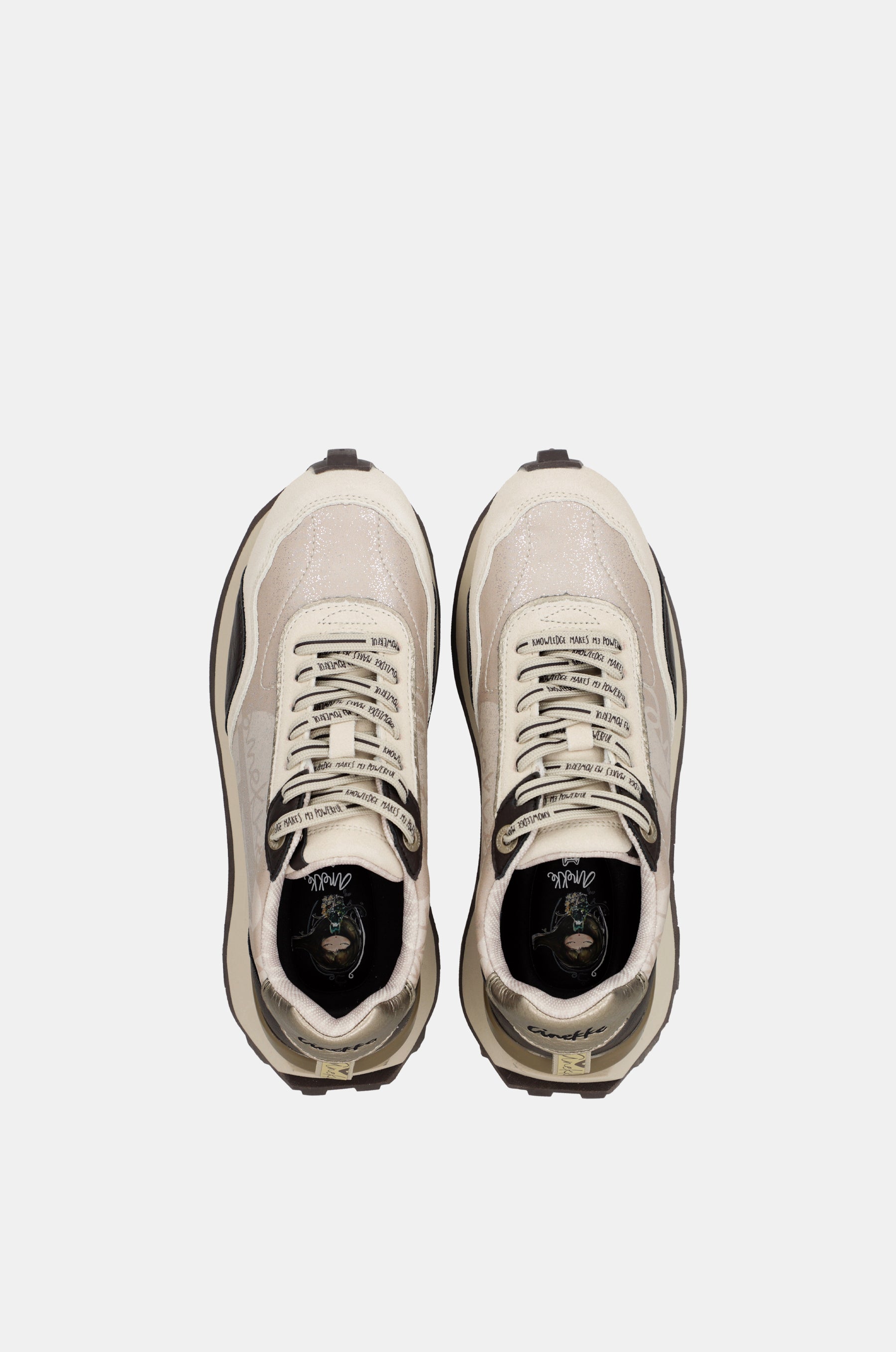 Sneakers beige avec détails marron