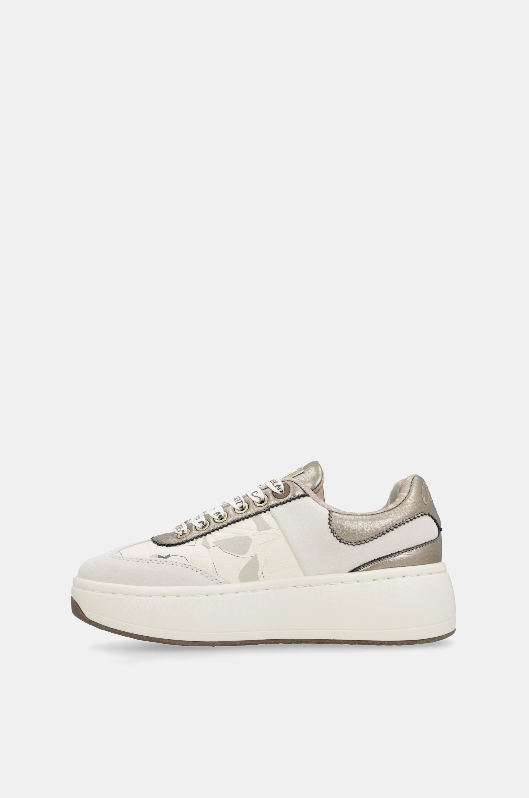 Sneakers beige