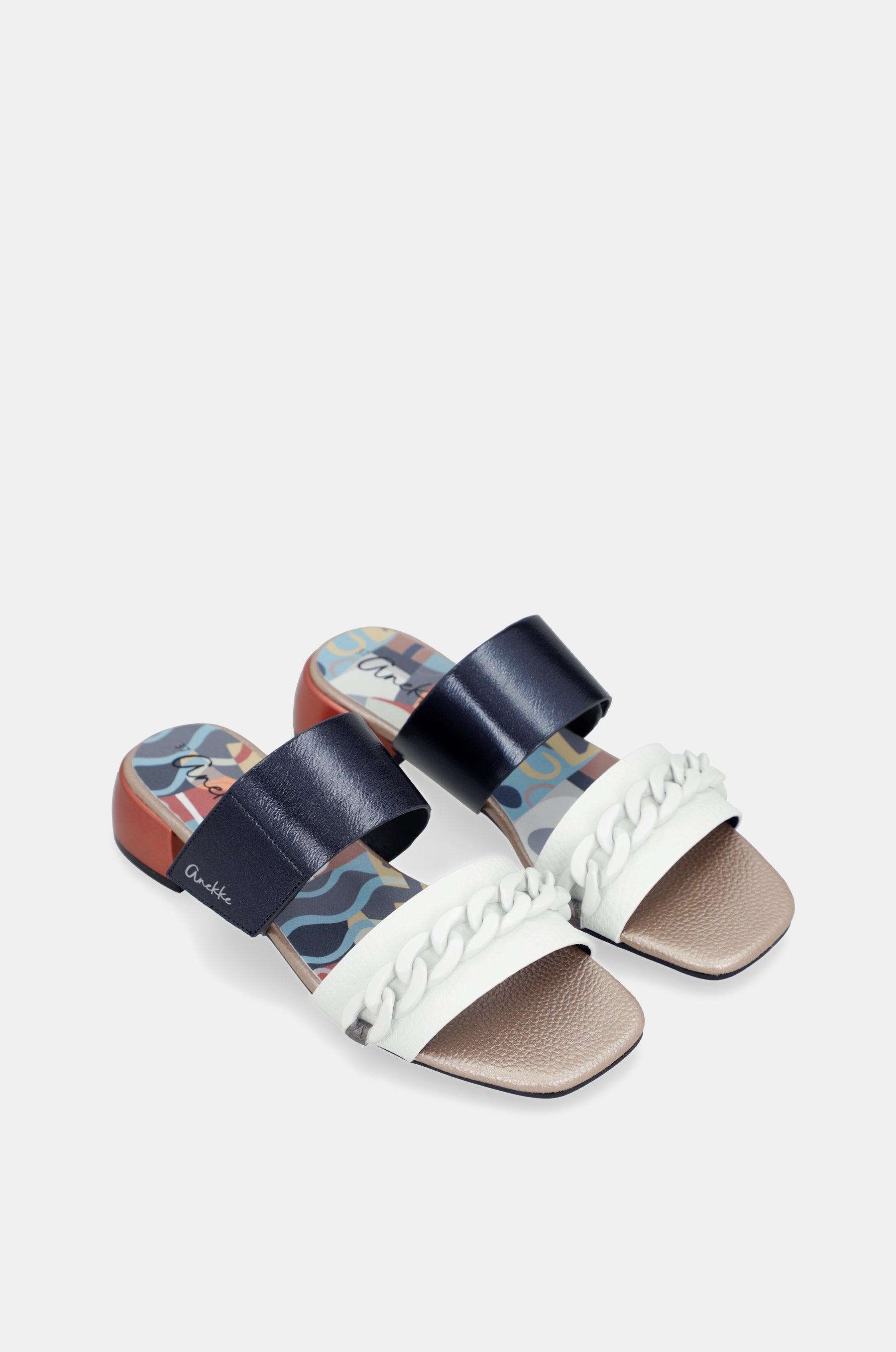 Sandales à talon et maillons Eikon