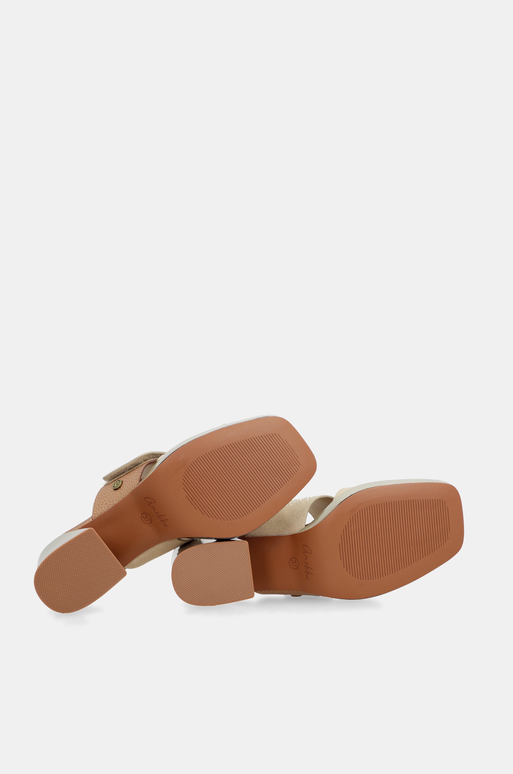 Sandales à talon beige avec strass