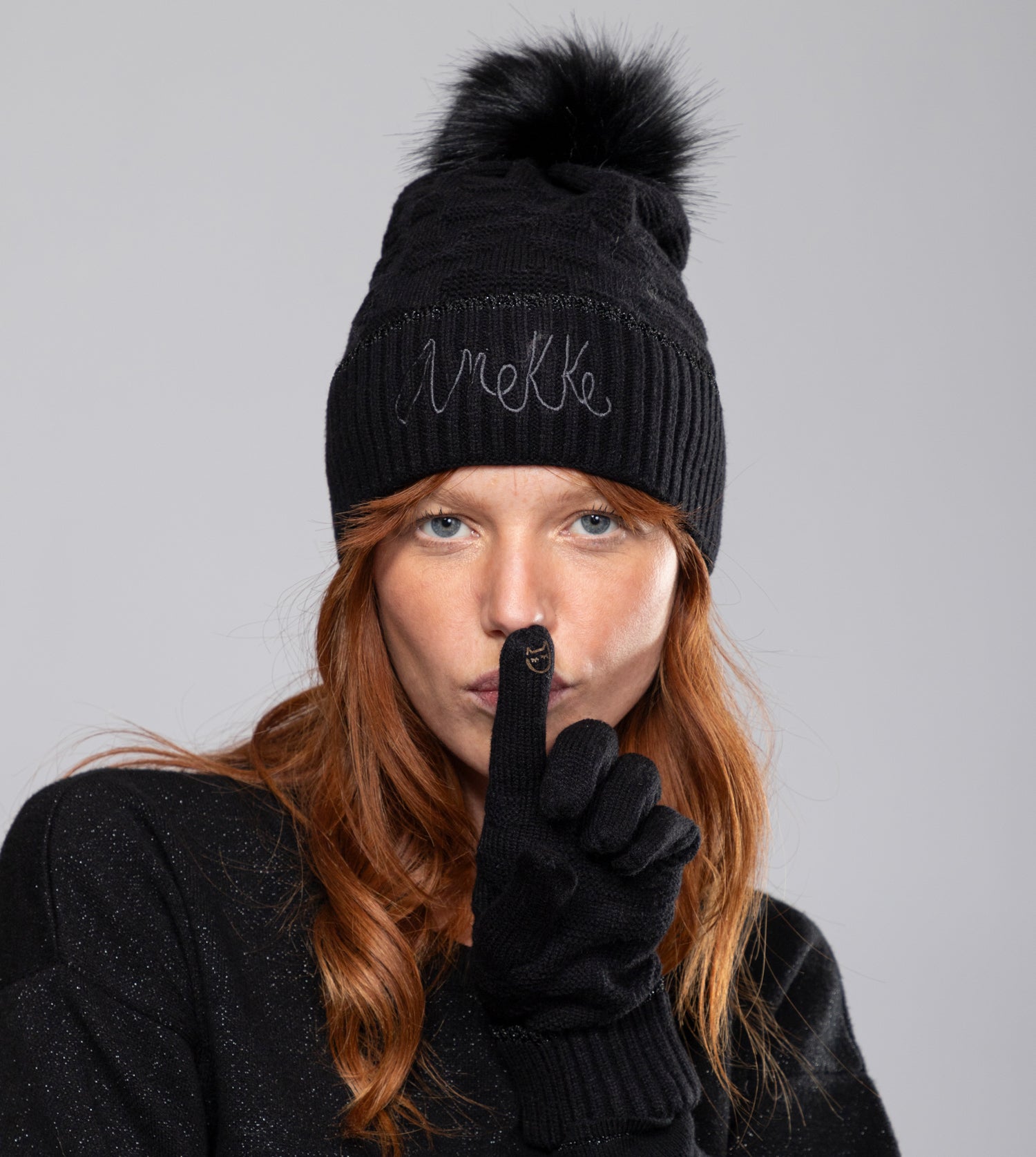 Chapeau Shodō en tricot noir