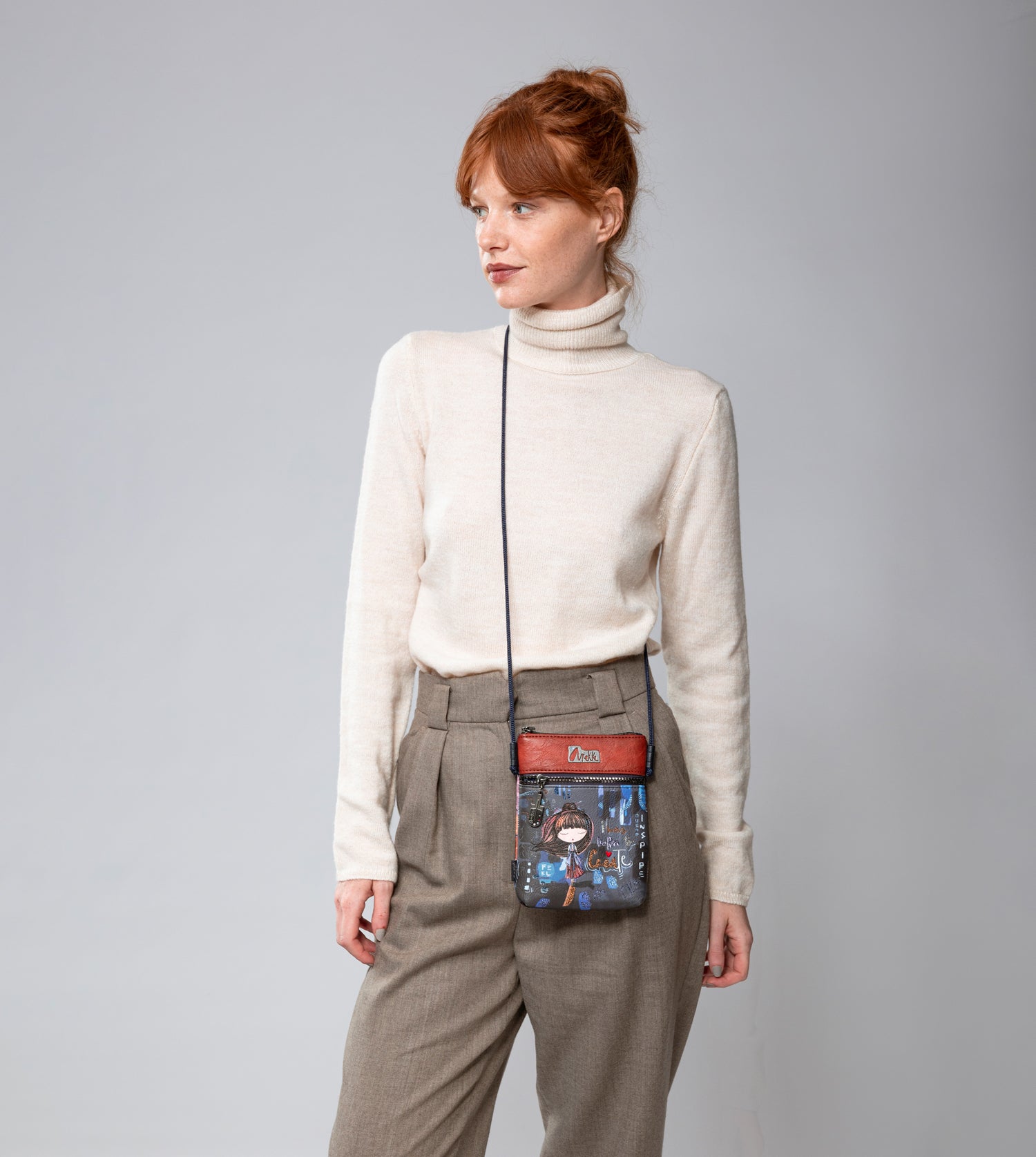Mini-sac à bandoulière contemporain