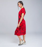 Robe rouge à manches courtes