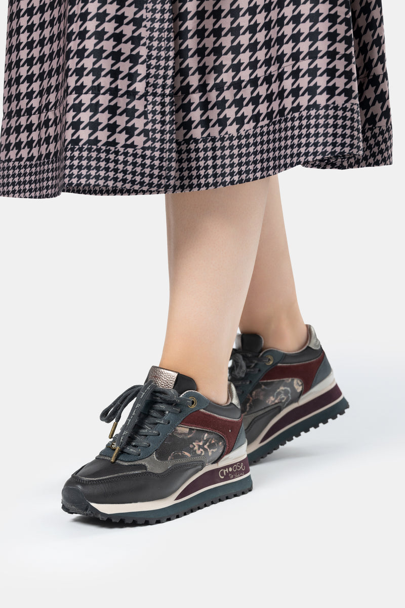 Baskets compensées gris foncé