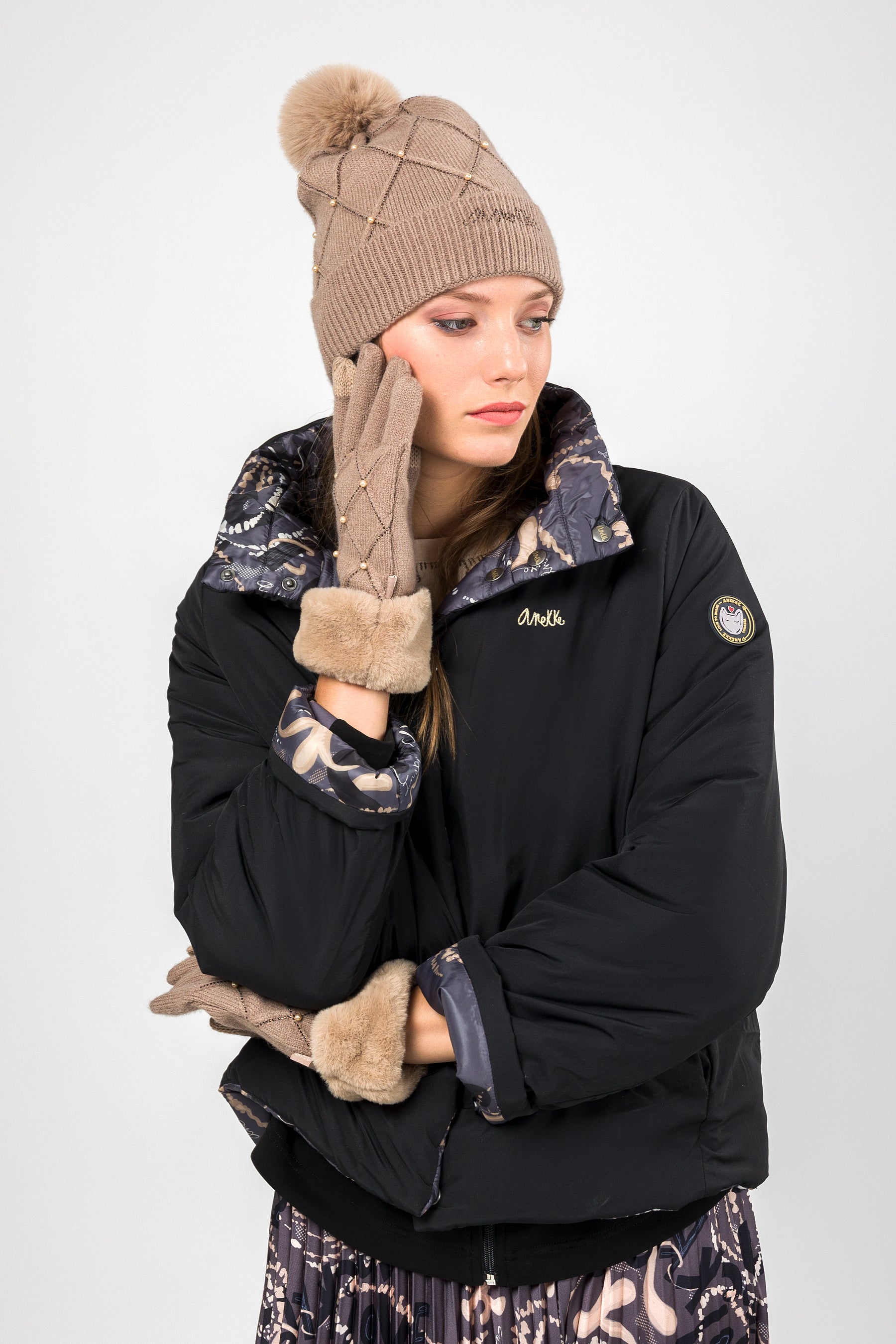 Gants en maille beige avec applications