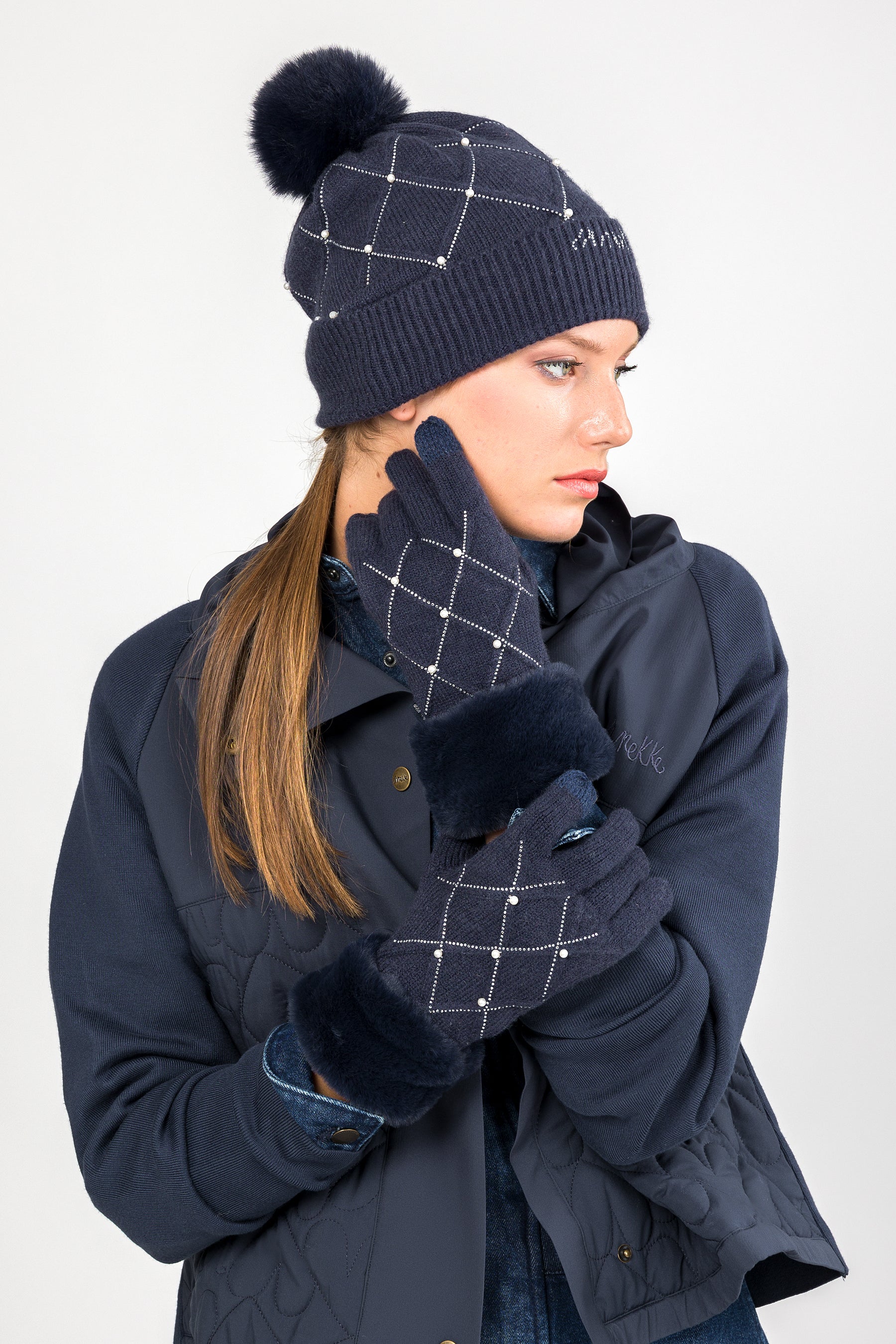 Gants en maille noir avec applications