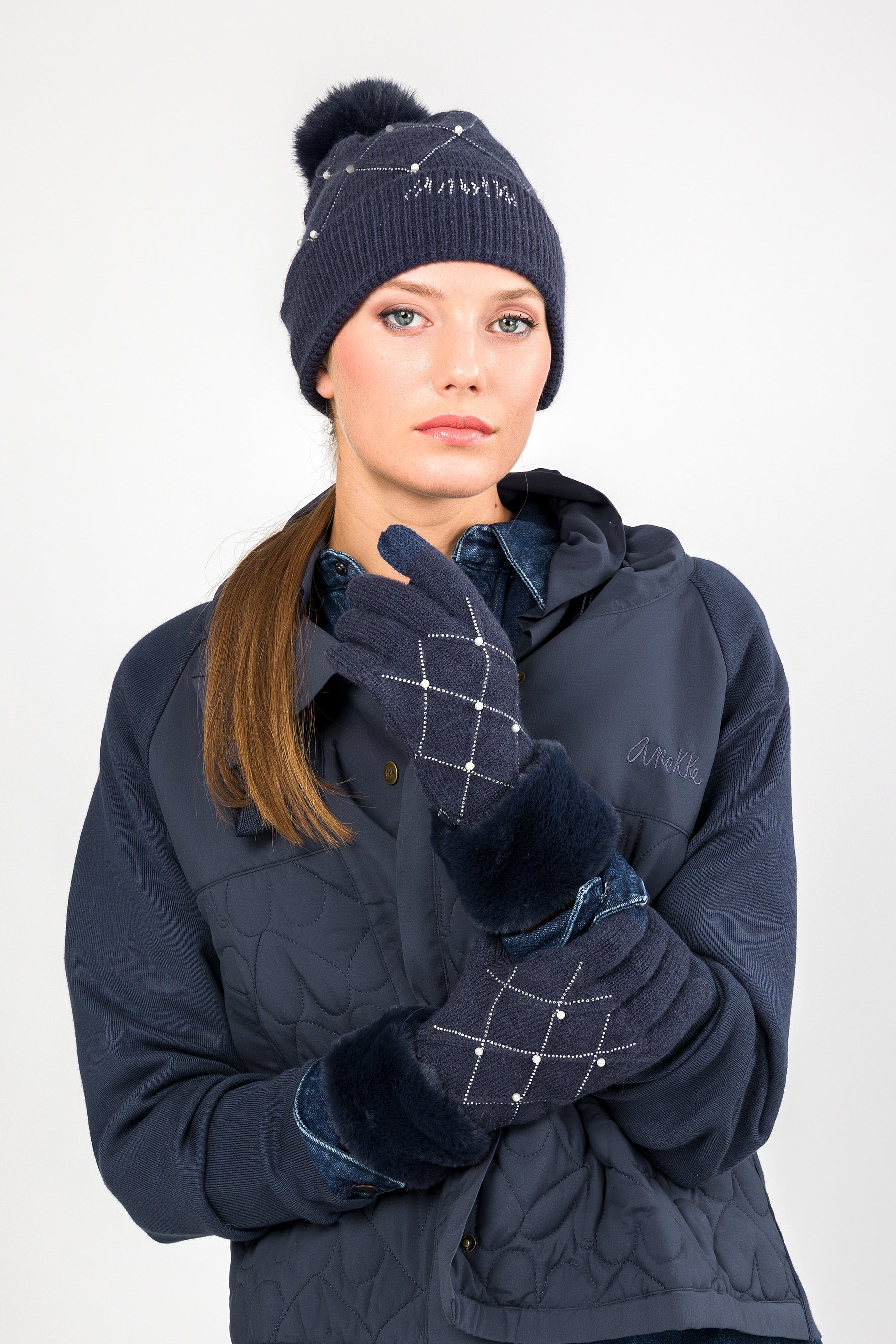 Gants en maille noir avec applications
