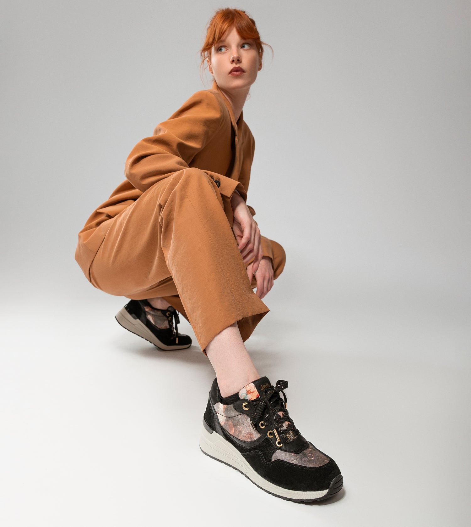 Baskets sport Padded noirs avec semelle compensée