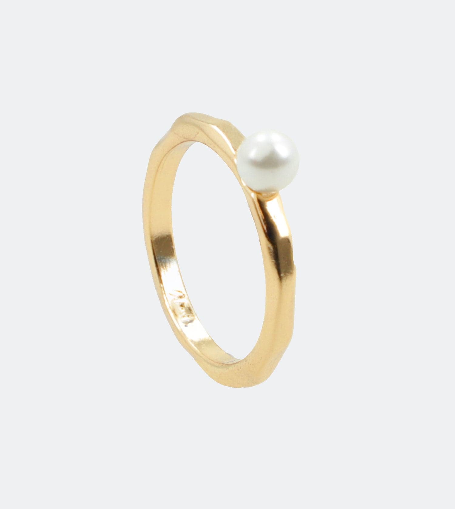 Anneau d'or avec Fehu Pearl